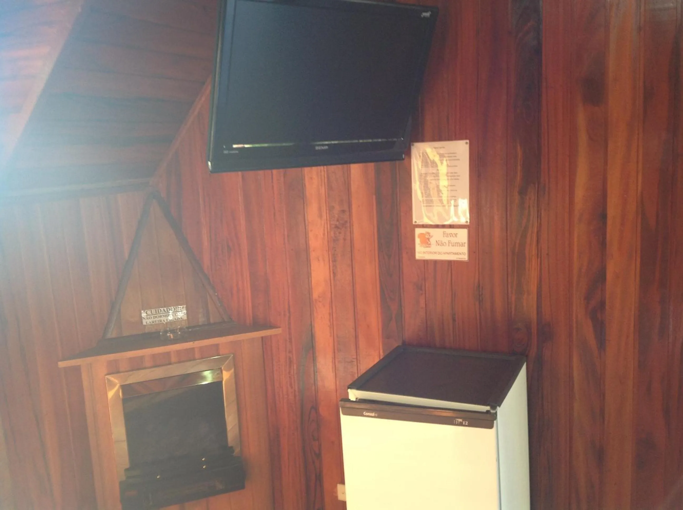 TV and multimedia in Pousada dos Esquilos