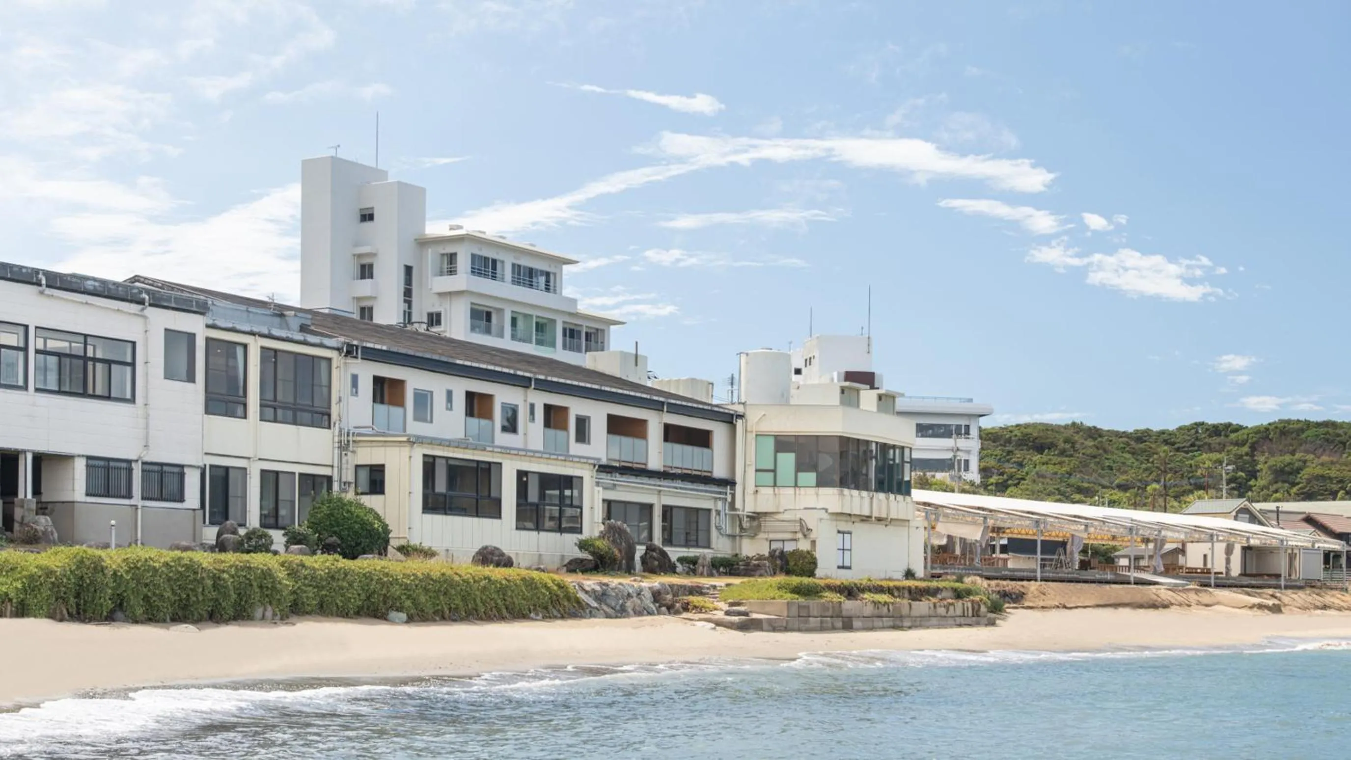 Property building in Genkai Ryokan