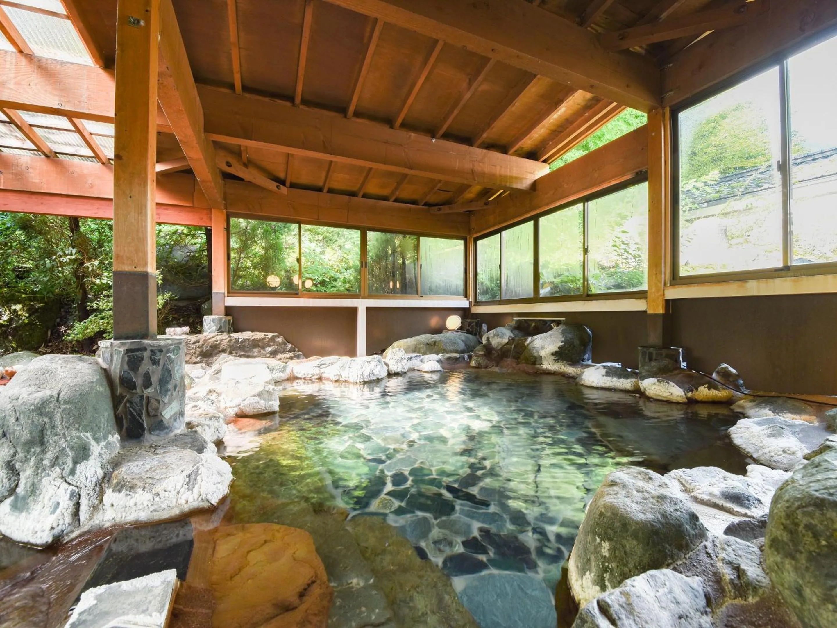 Hot Spring Bath in Iwazonokan
