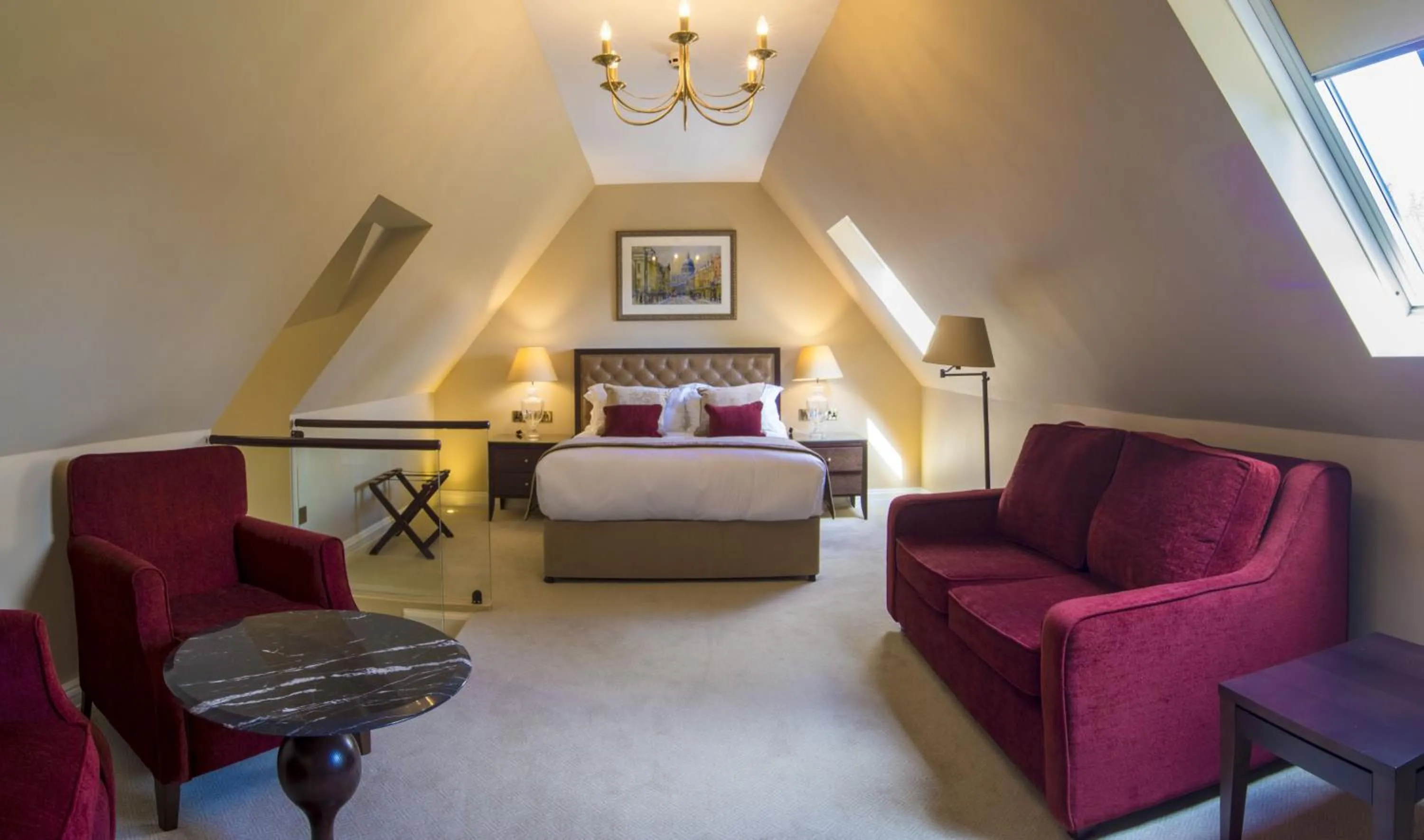 Bedroom, Bed in St Paul's Hotel