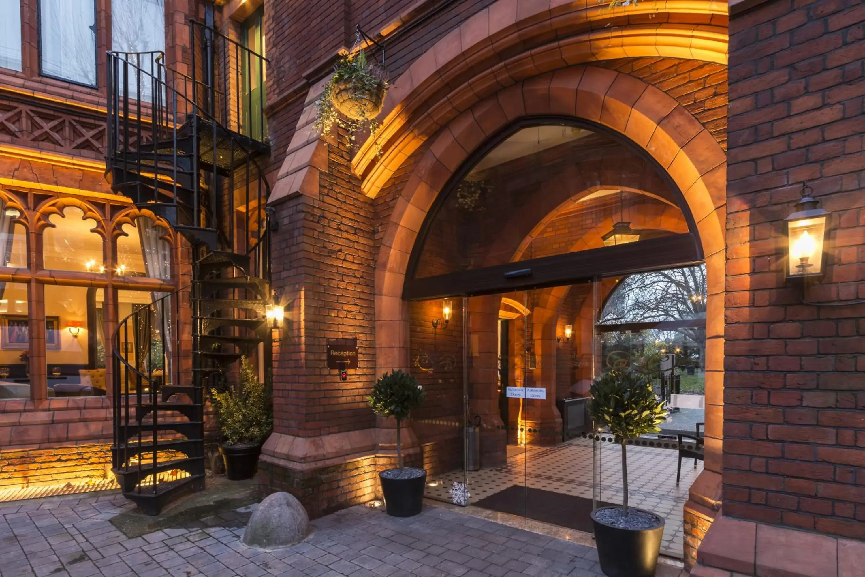 Facade/entrance in St Paul's Hotel Facade/entrance in St Paul's Hotel