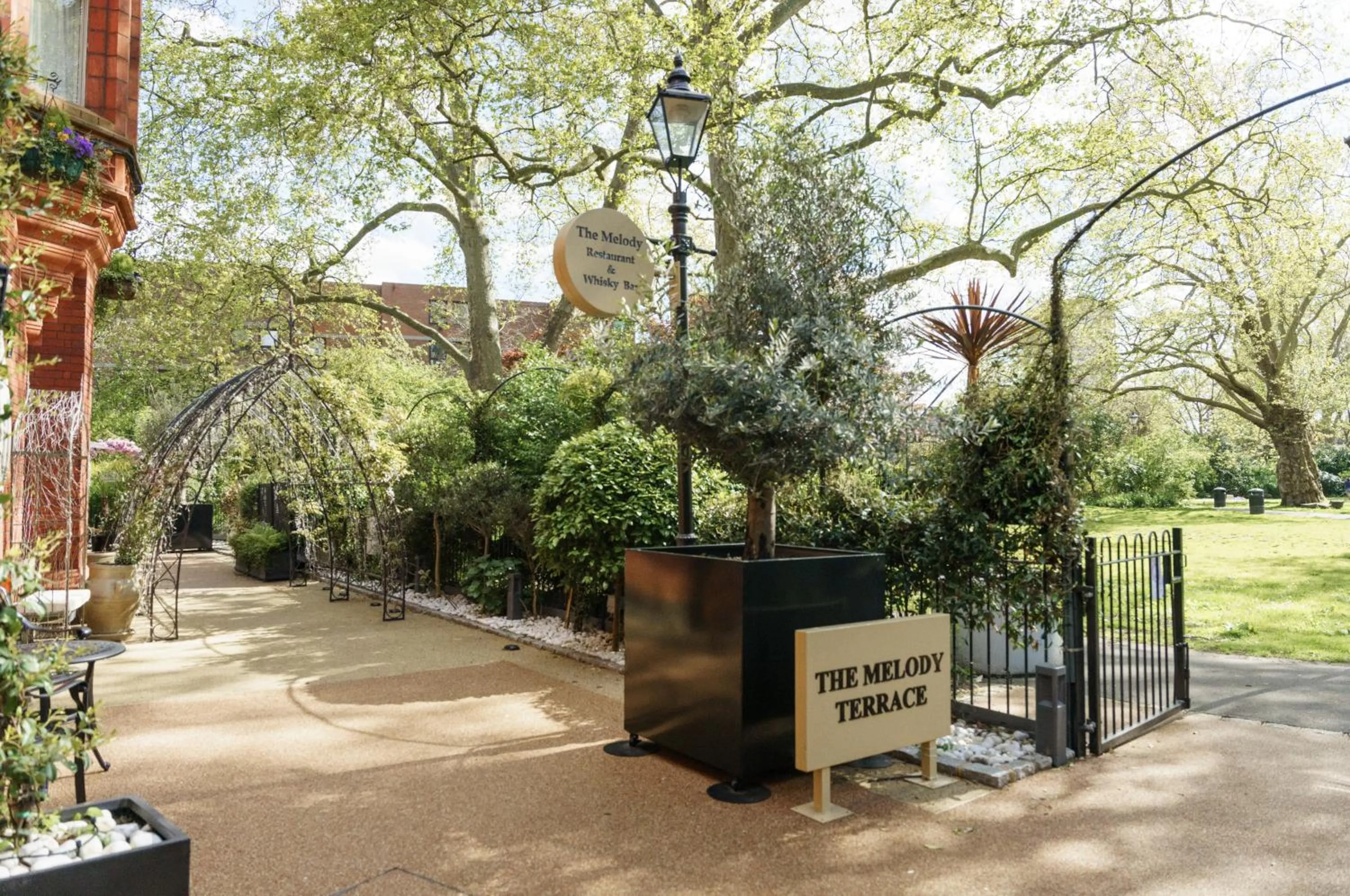 Garden in St Paul's Hotel