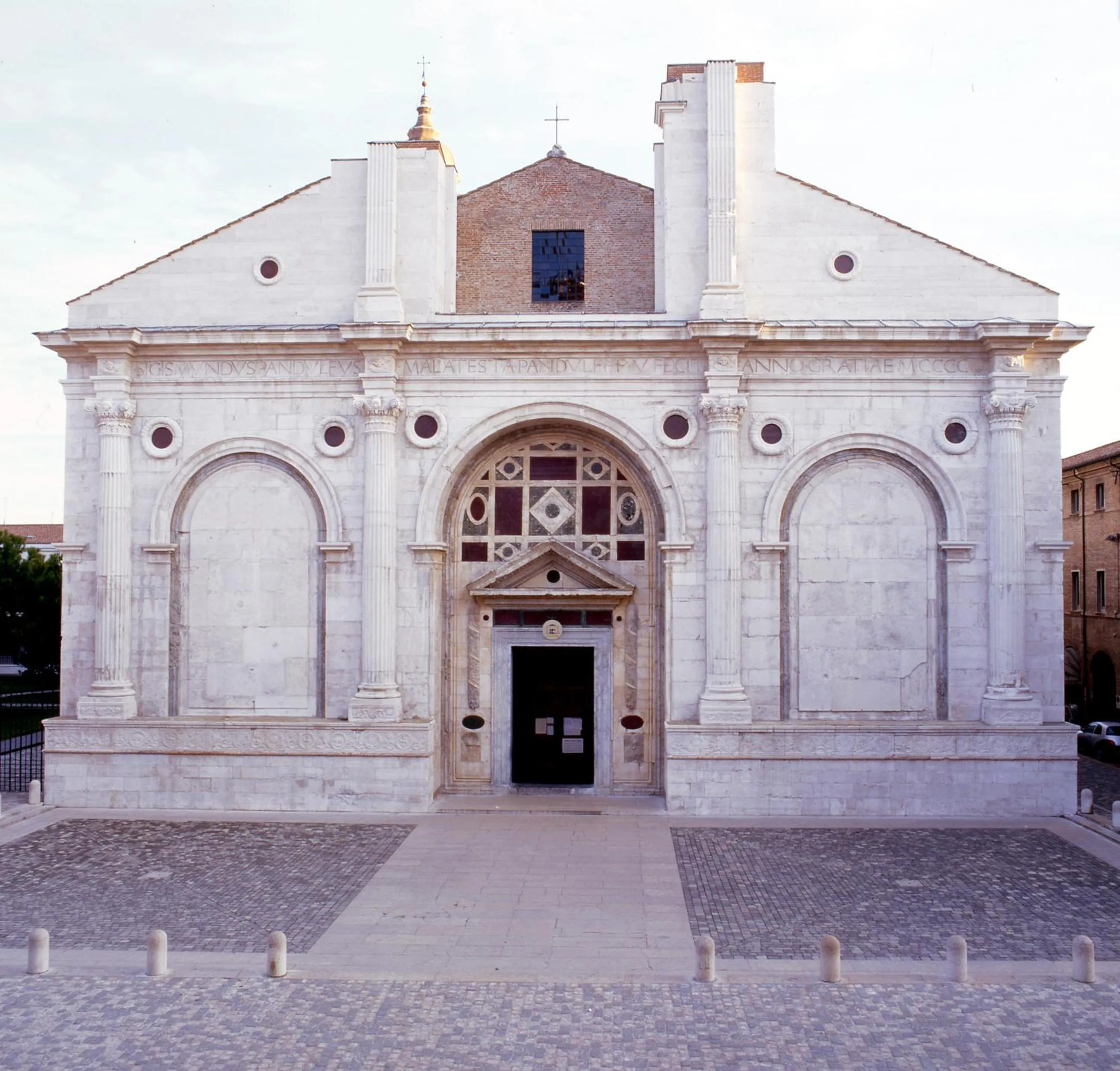 Nearby landmark in Hotel Barca D'Oro