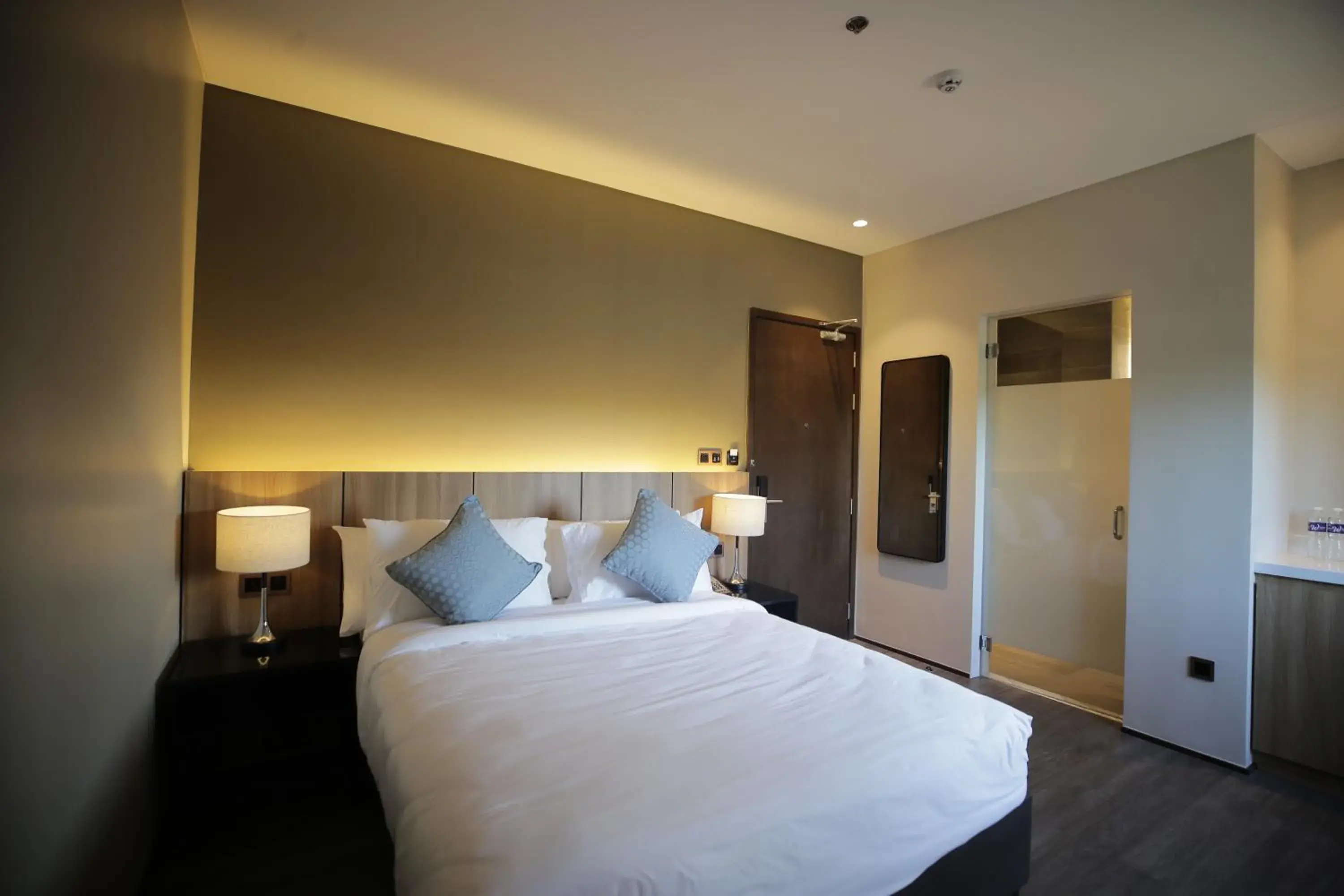 Superior Queen Room in The Maximilian Hotel Superior Queen Room in The Maximilian Hotel