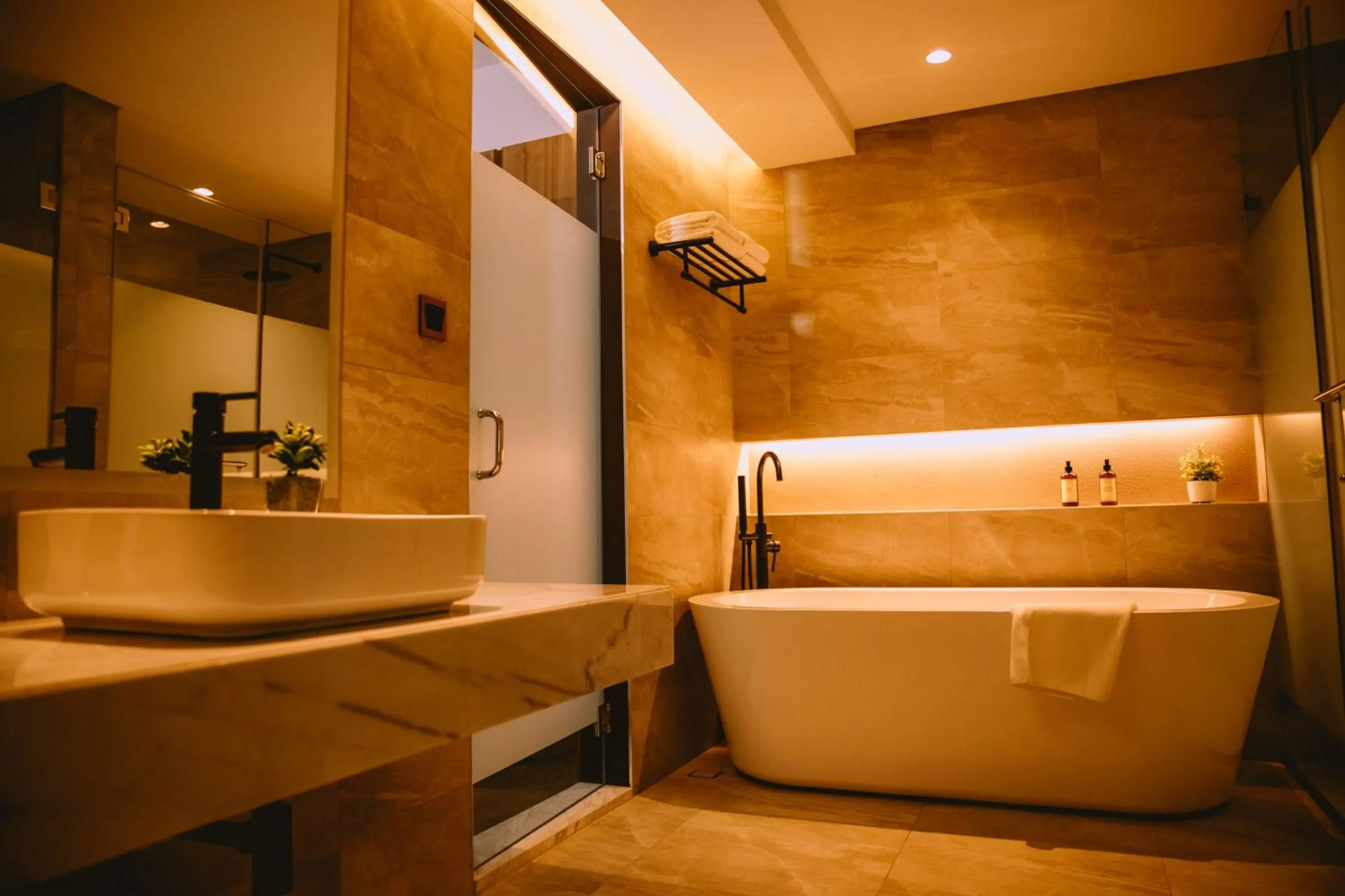 The Maximilian Hotel