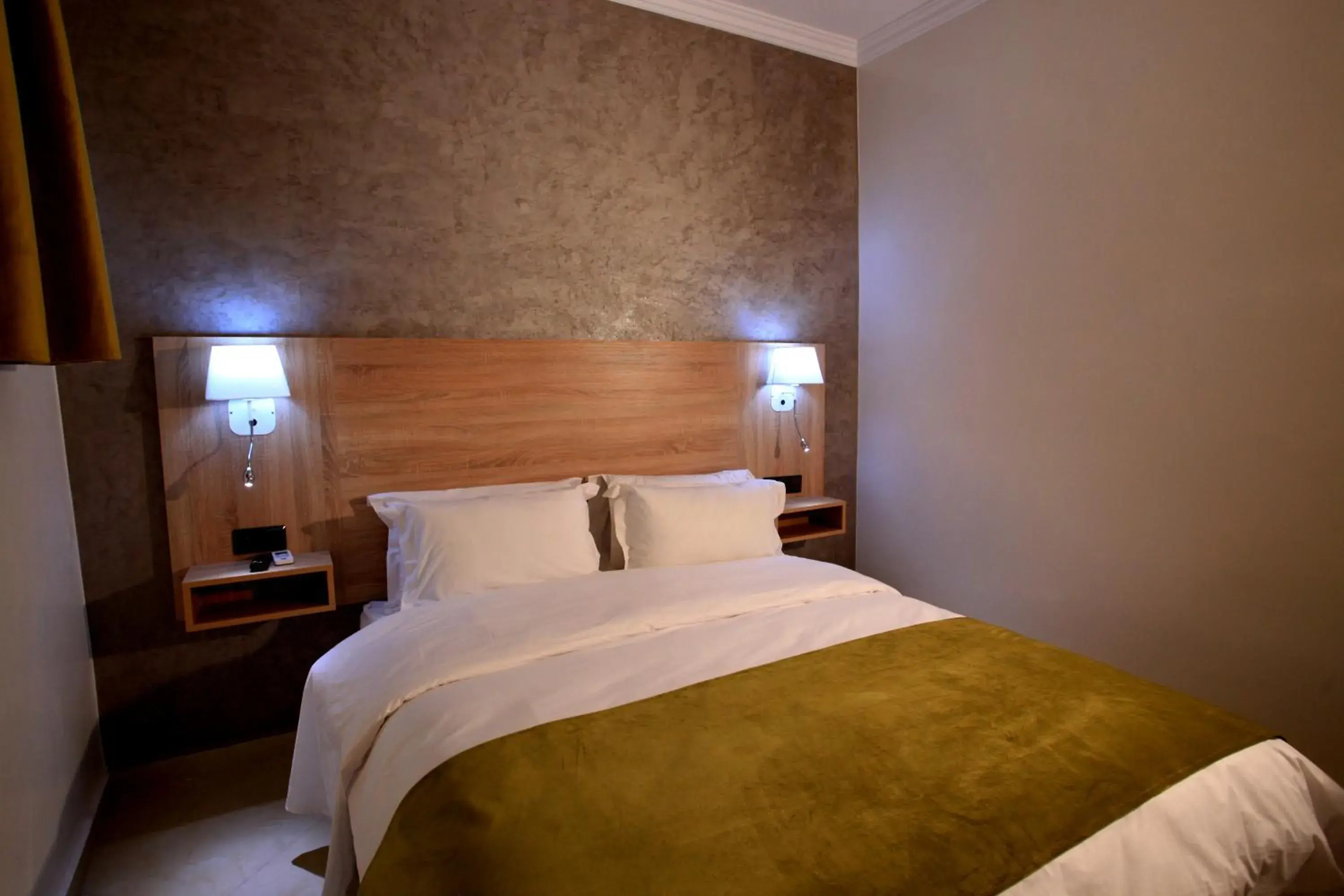 Photo of the whole room, Bed in Hotel Ichbilia فندق اشبيلية Photo of the whole room, Bed in Hotel Ichbilia فندق اشبيلية