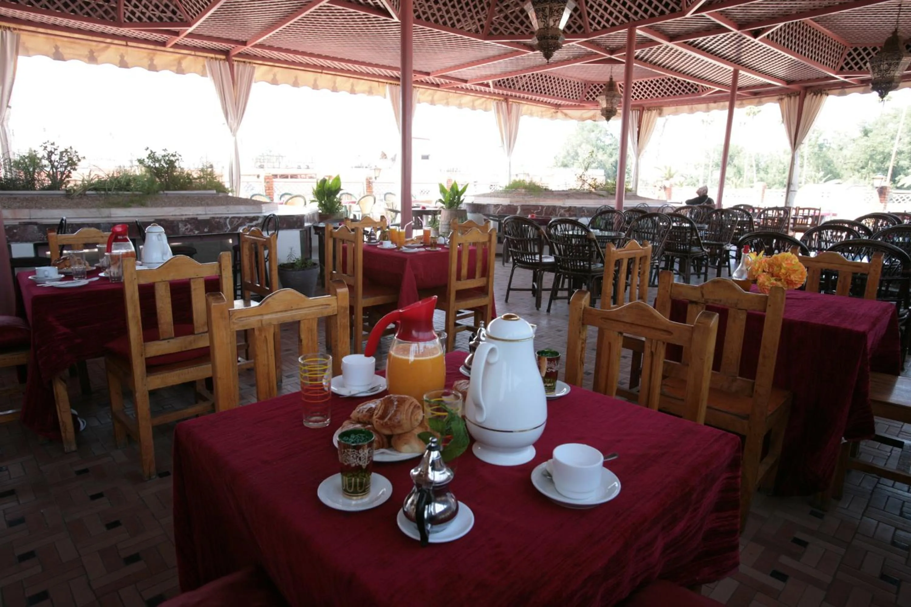 Balcony/Terrace in Hotel Ichbilia فندق اشبيلية