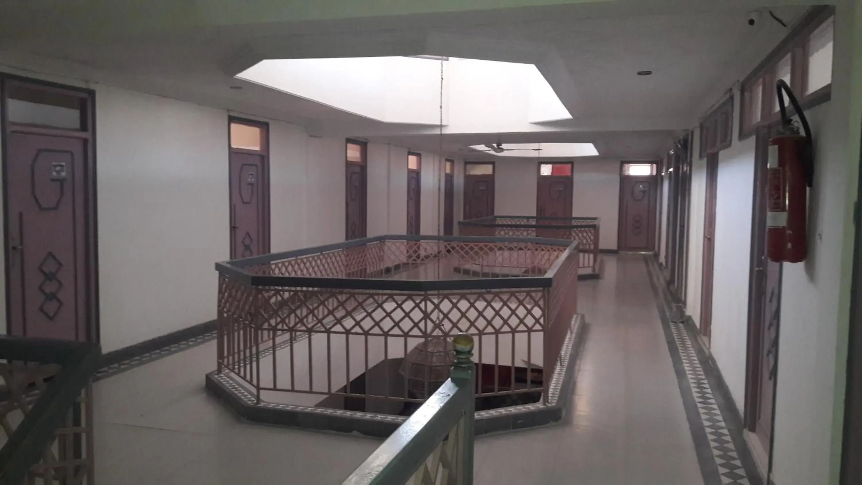 Property building in Hotel Ichbilia فندق اشبيلية Property building in Hotel Ichbilia فندق اشبيلية