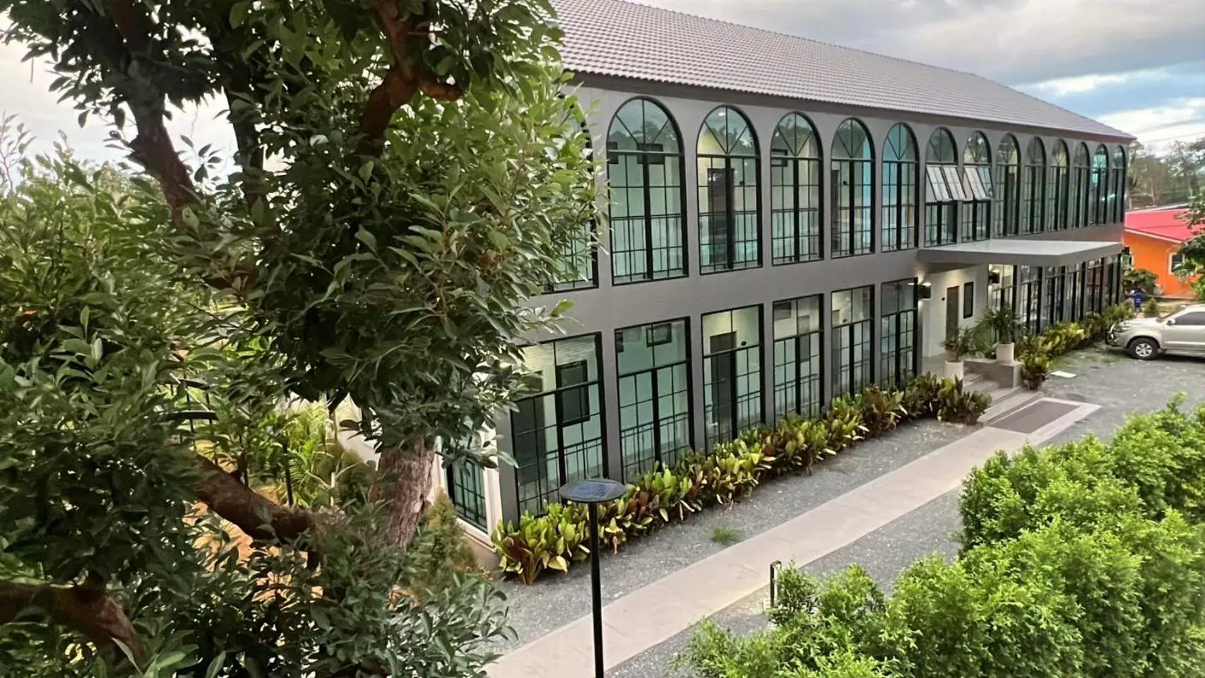 Property building in Trat Tara Boutique Hotel Property building in Trat Tara Boutique Hotel