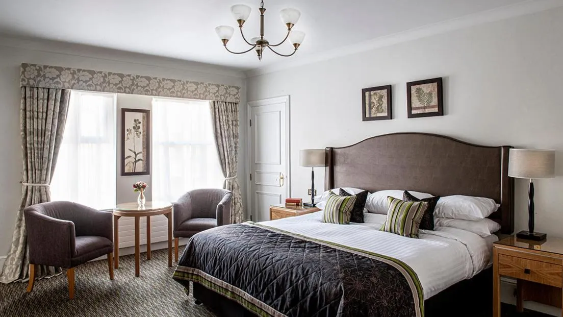 Classic Twin Room in Rookery Hall Hotel & Spa