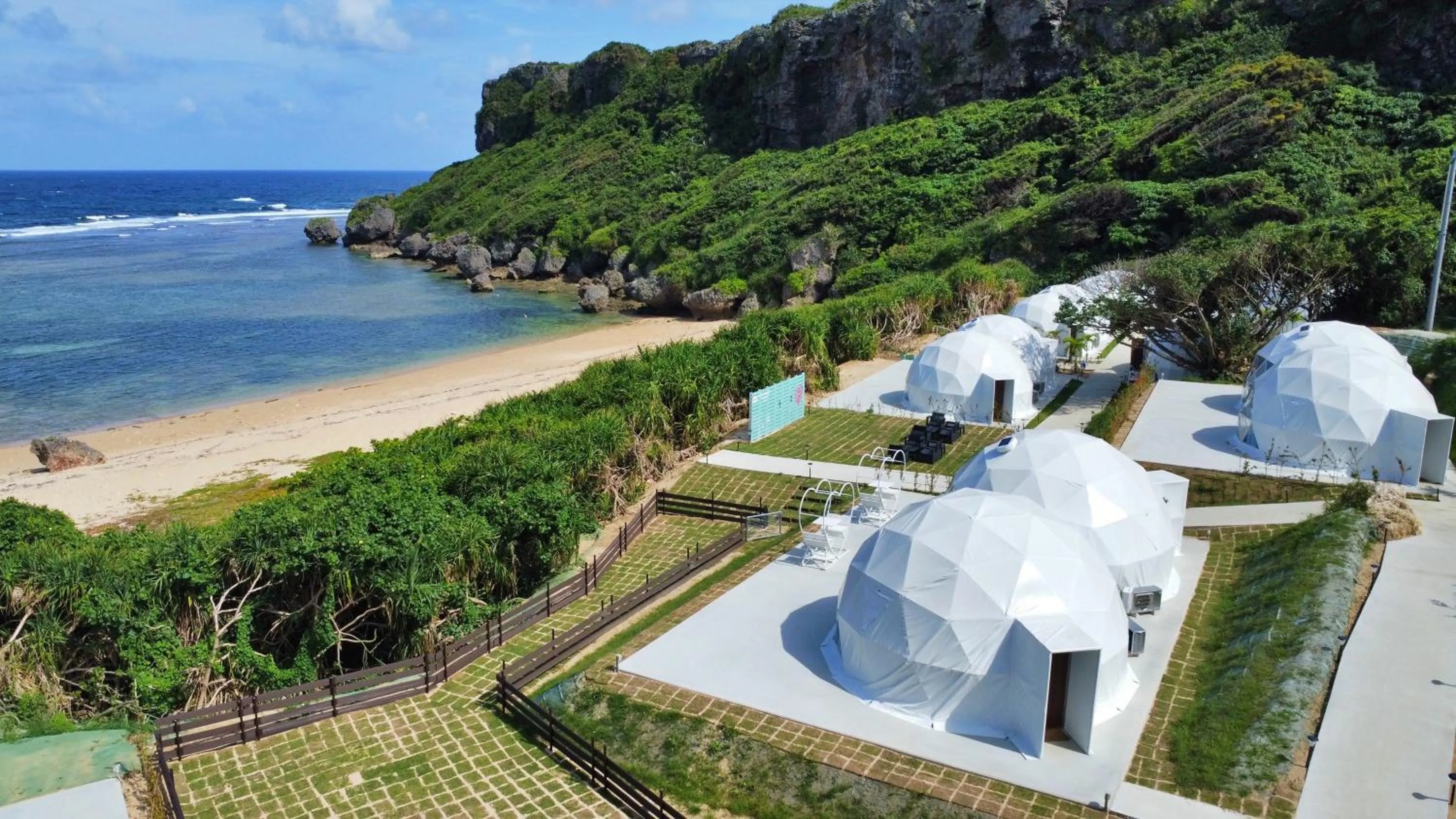 Property building in glampark resort Akuna beach