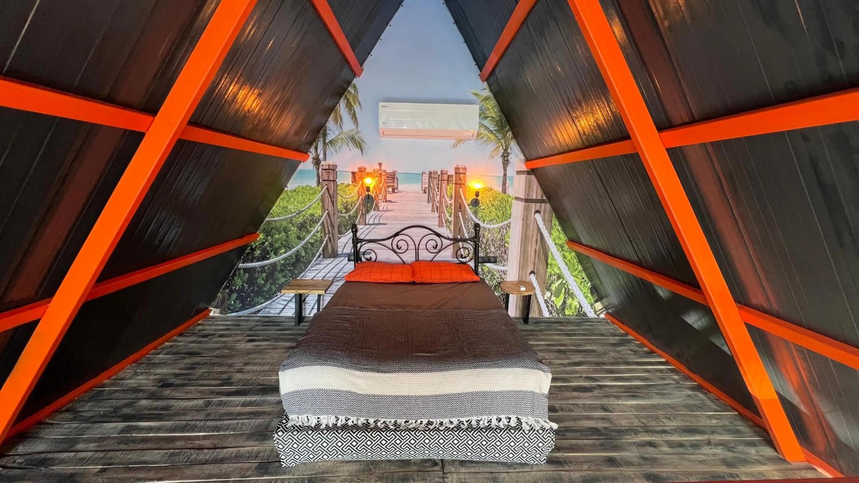 villa hidden paradise garden