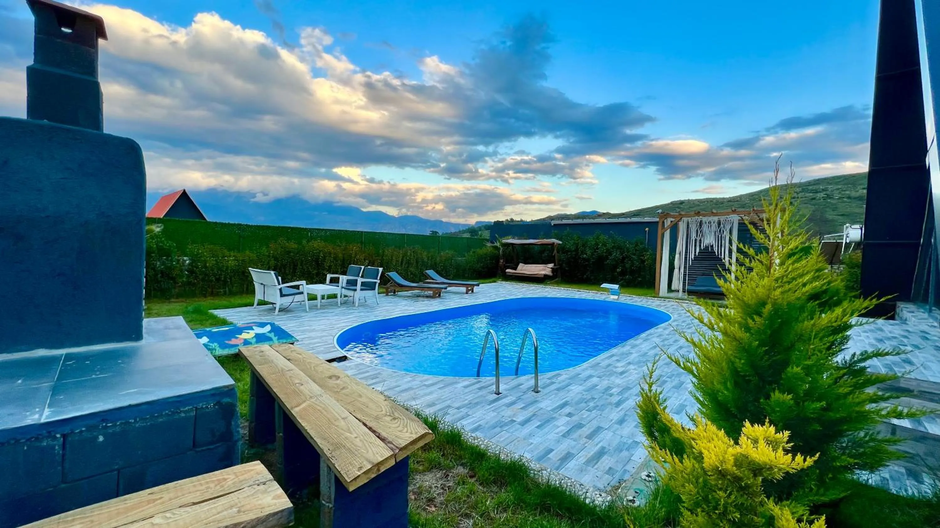 villa hidden paradise garden