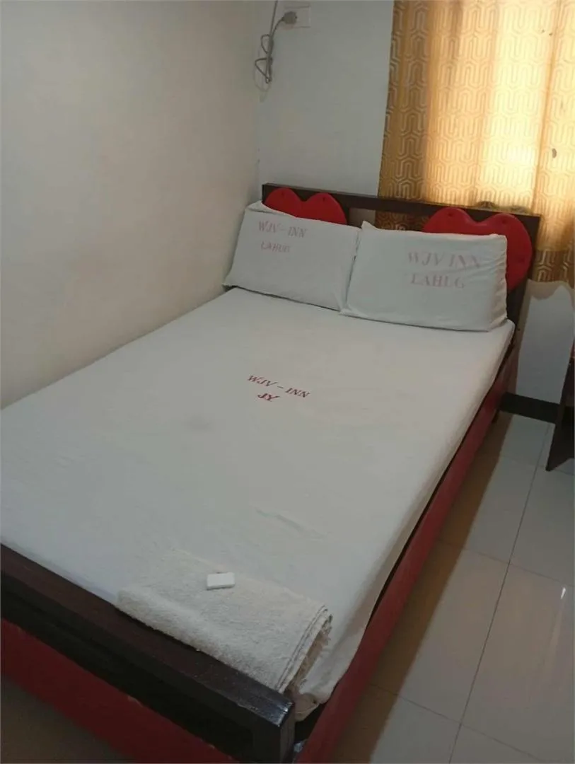 Bed in WJV INN LAHUG