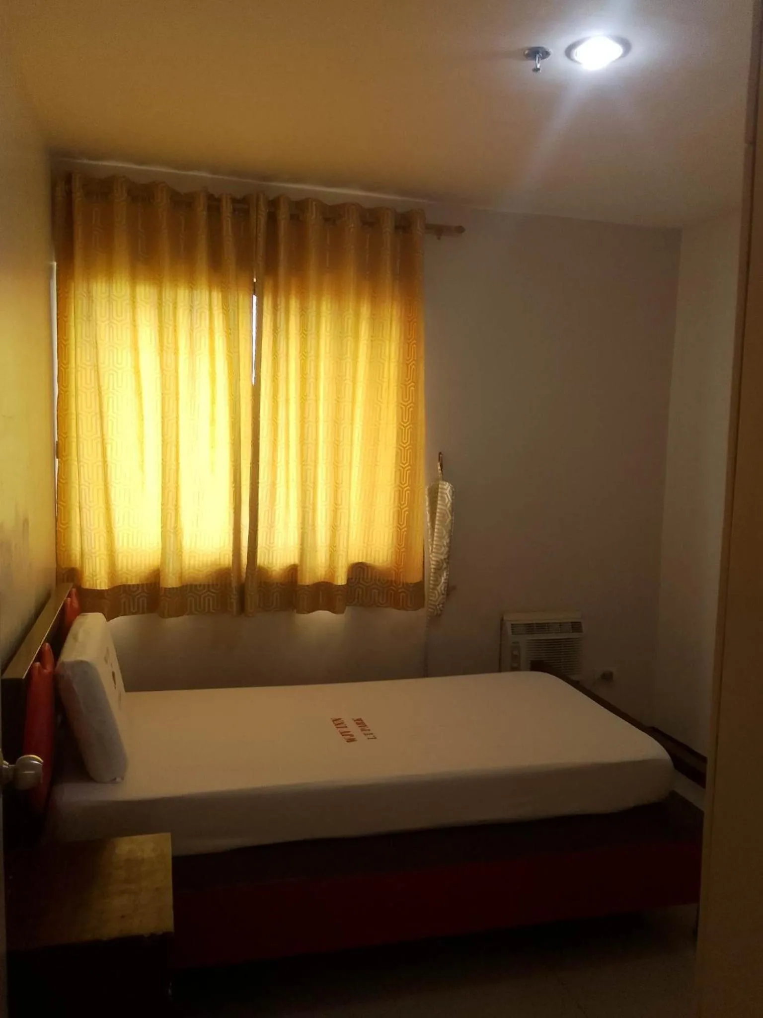 Bed in WJV INN LAHUG
