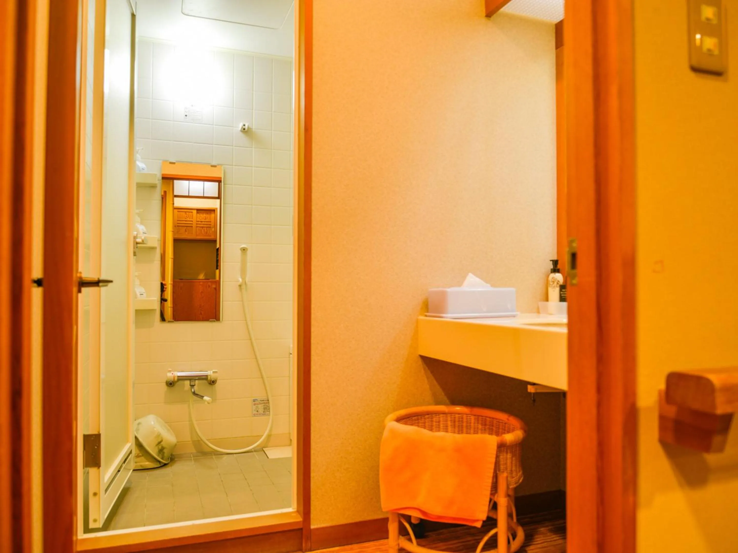 Shower in Fudouonsen Sawaya