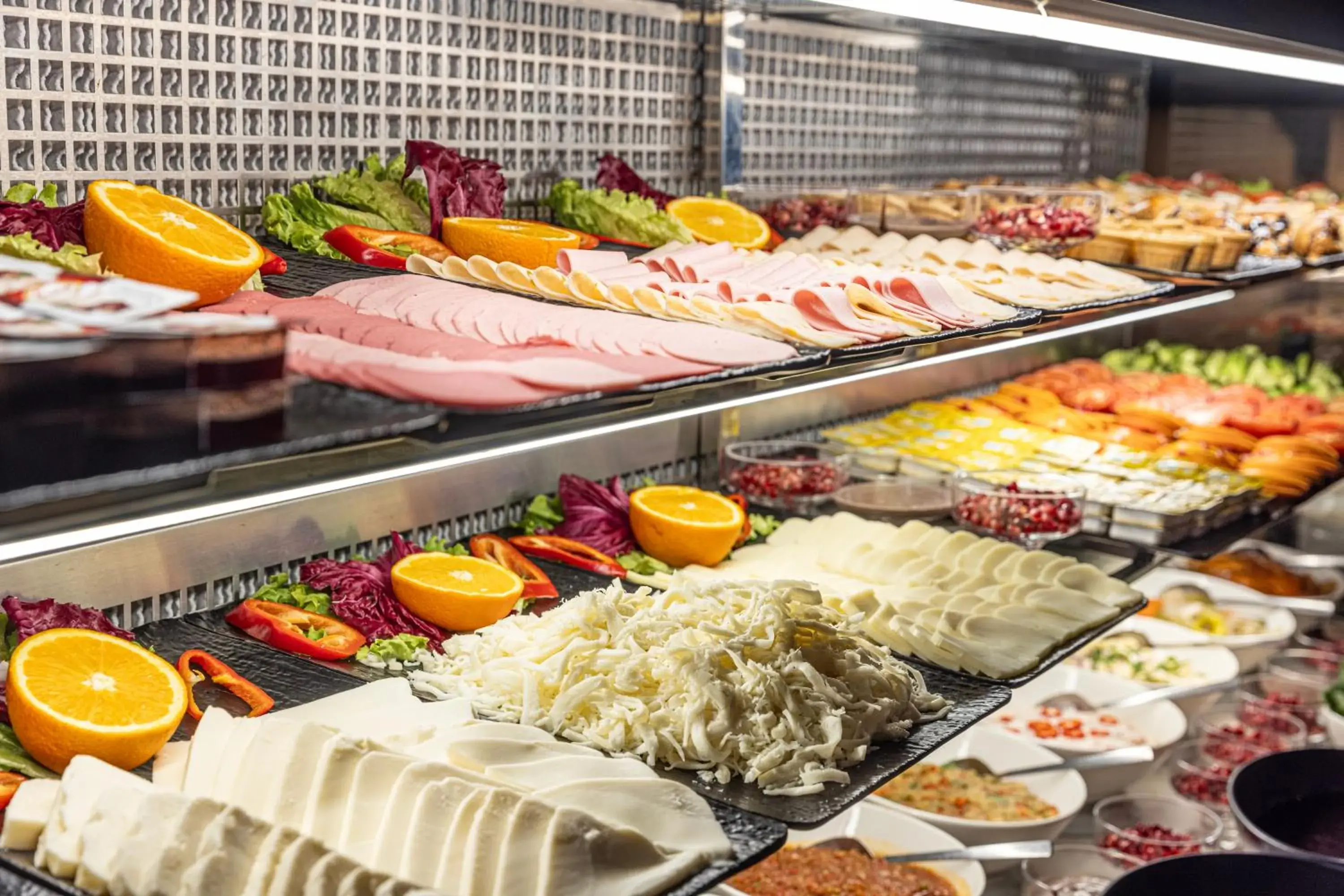 Breakfast in THE NEST HOTEL Breakfast in THE NEST HOTEL