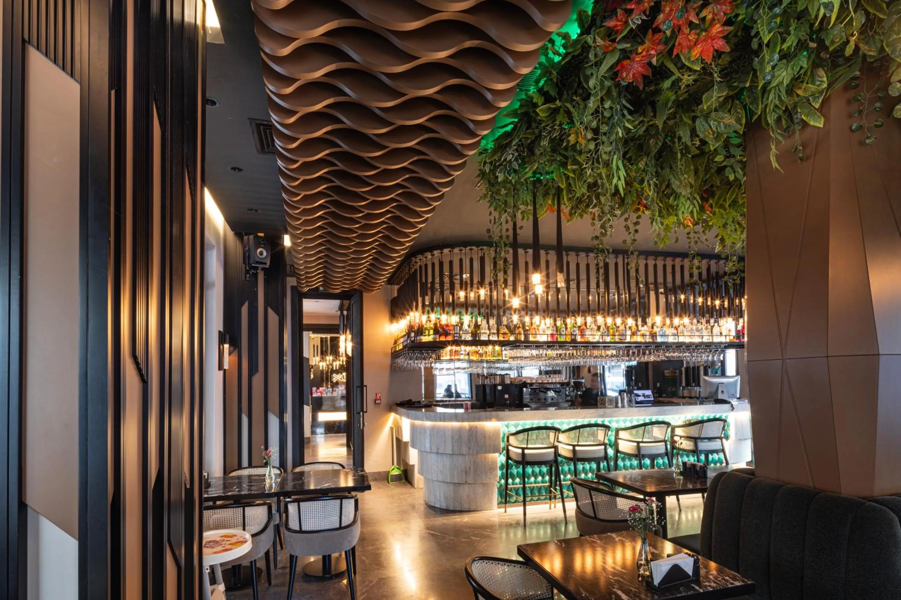 Restaurant/places to eat in THE NEST HOTEL