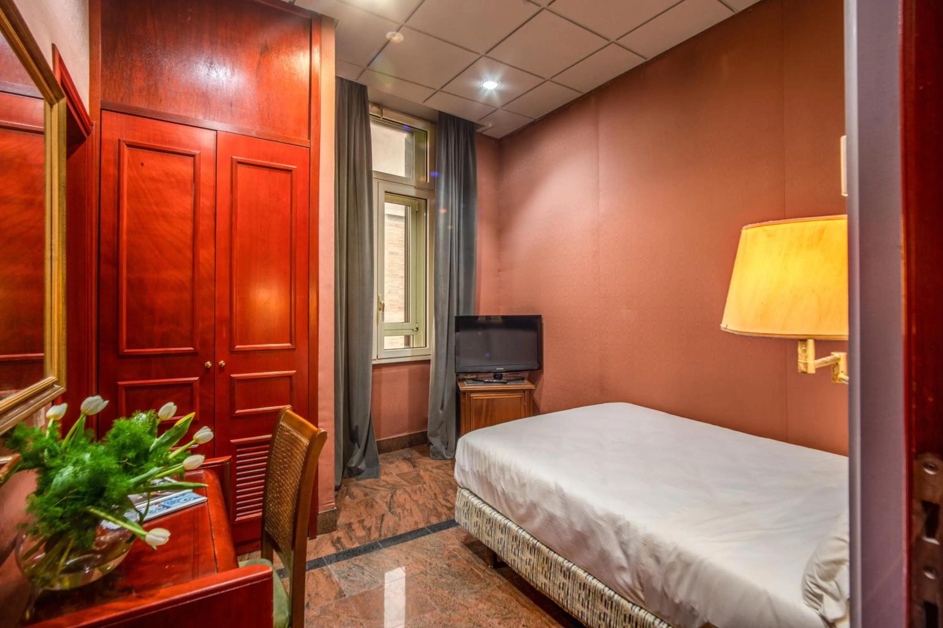 Castro Pretorio 64 Easy Rooms