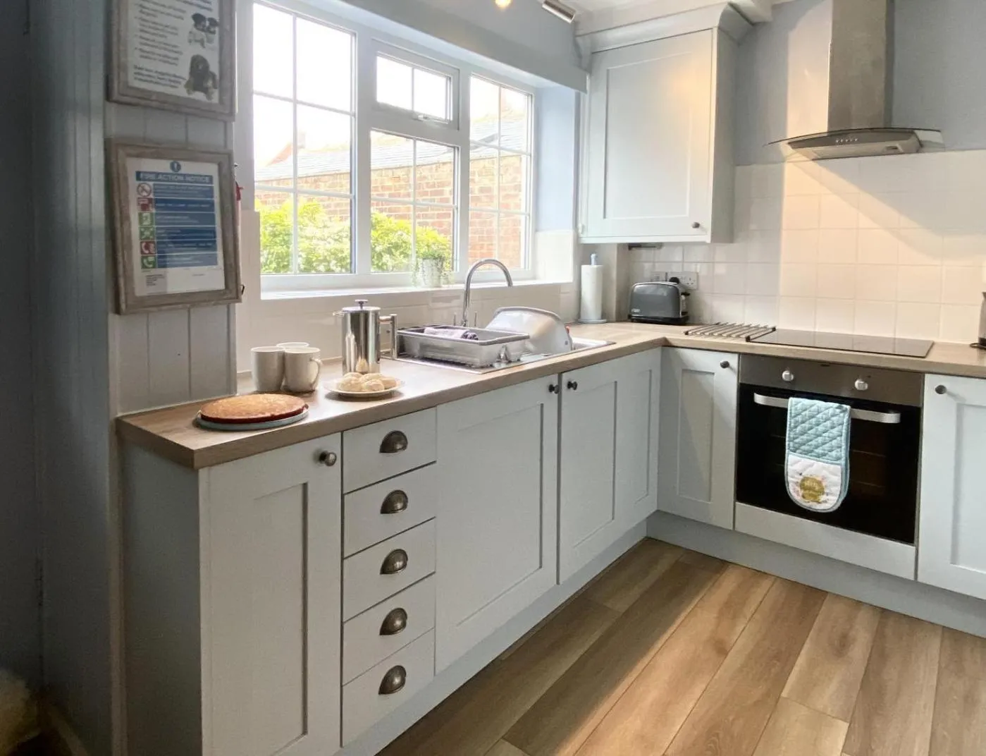 Other in 2 Bed in Whitby oc-w985