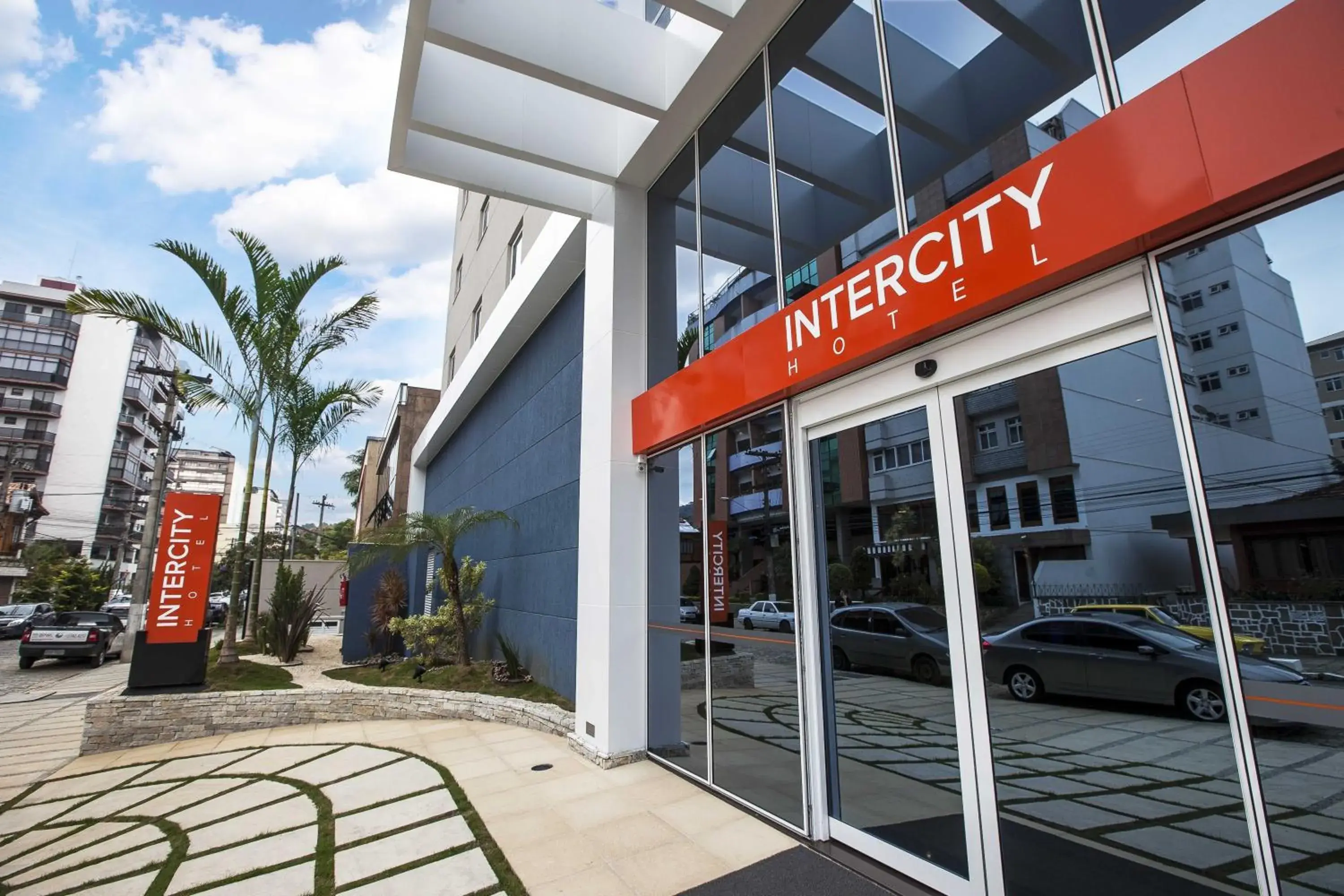 Facade/entrance in Intercity Teresópolis Facade/entrance in Intercity Teresópolis