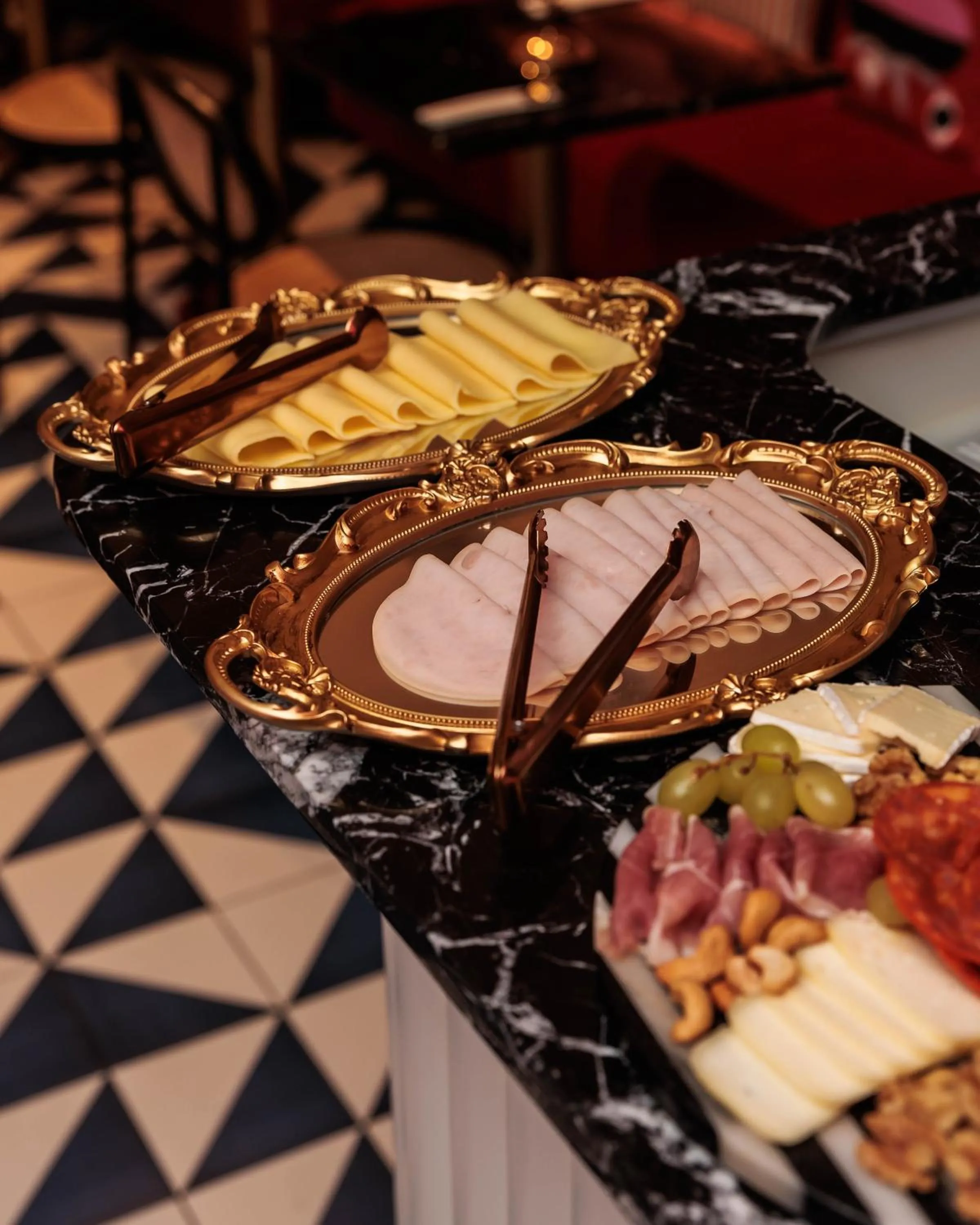 Breakfast in Upon Angels - Adults Only