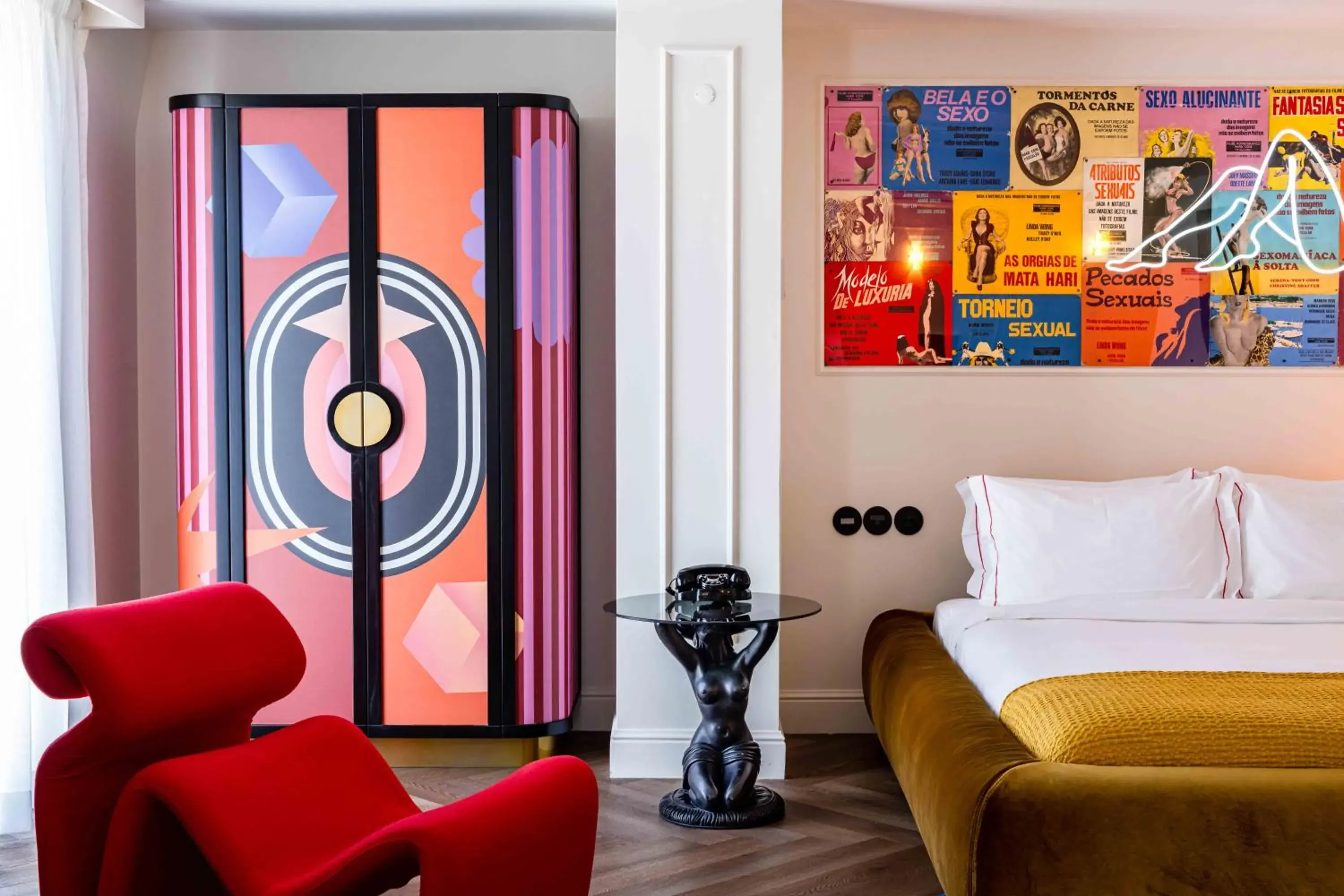 Bed in Upon Angels - Adults Only Bed in Upon Angels - Adults Only