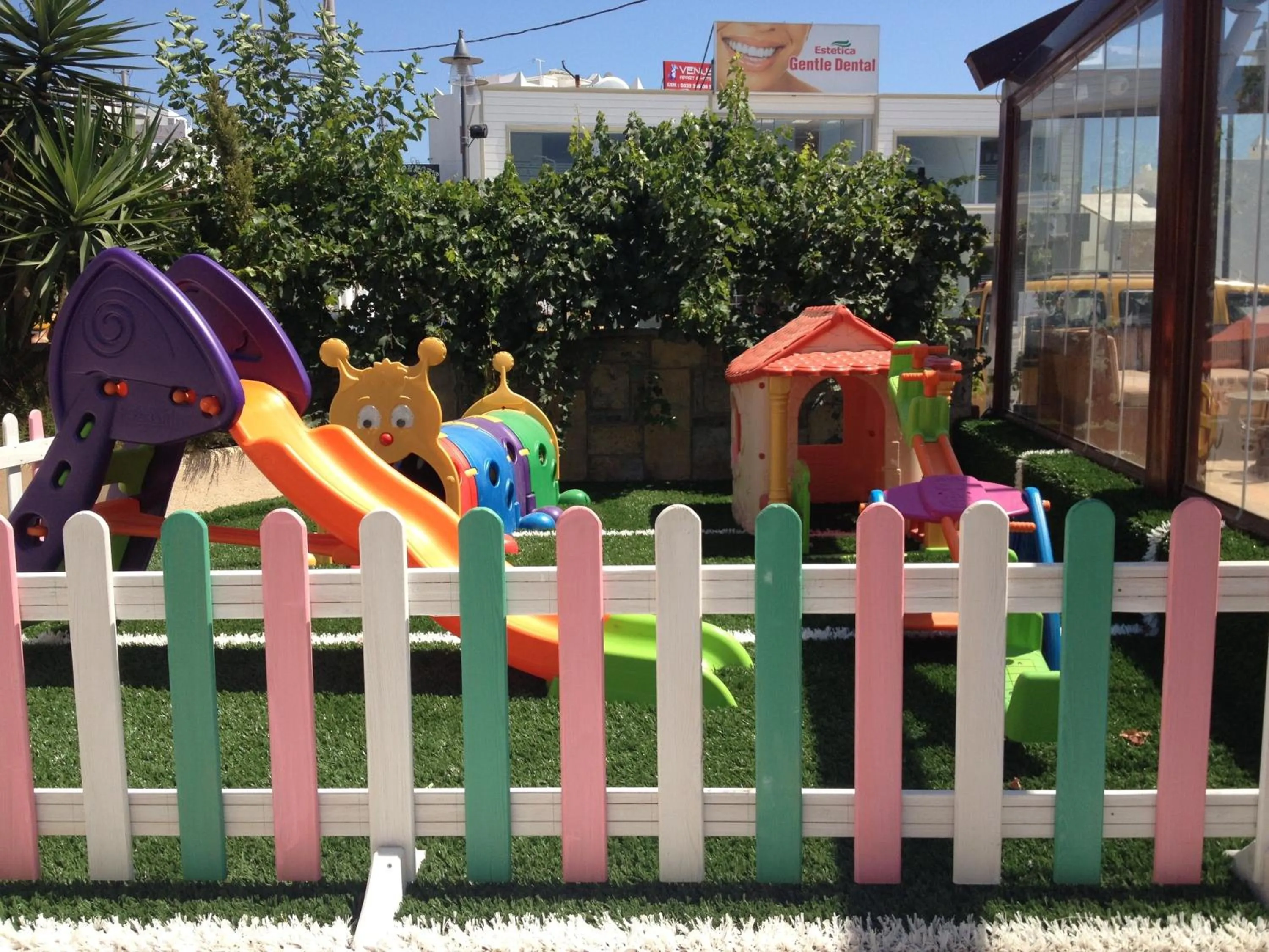 Game Room in Ozukara Apart 1