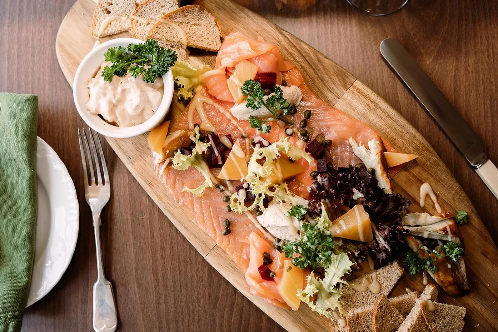 Restaurant/places to eat in The Print House Inn