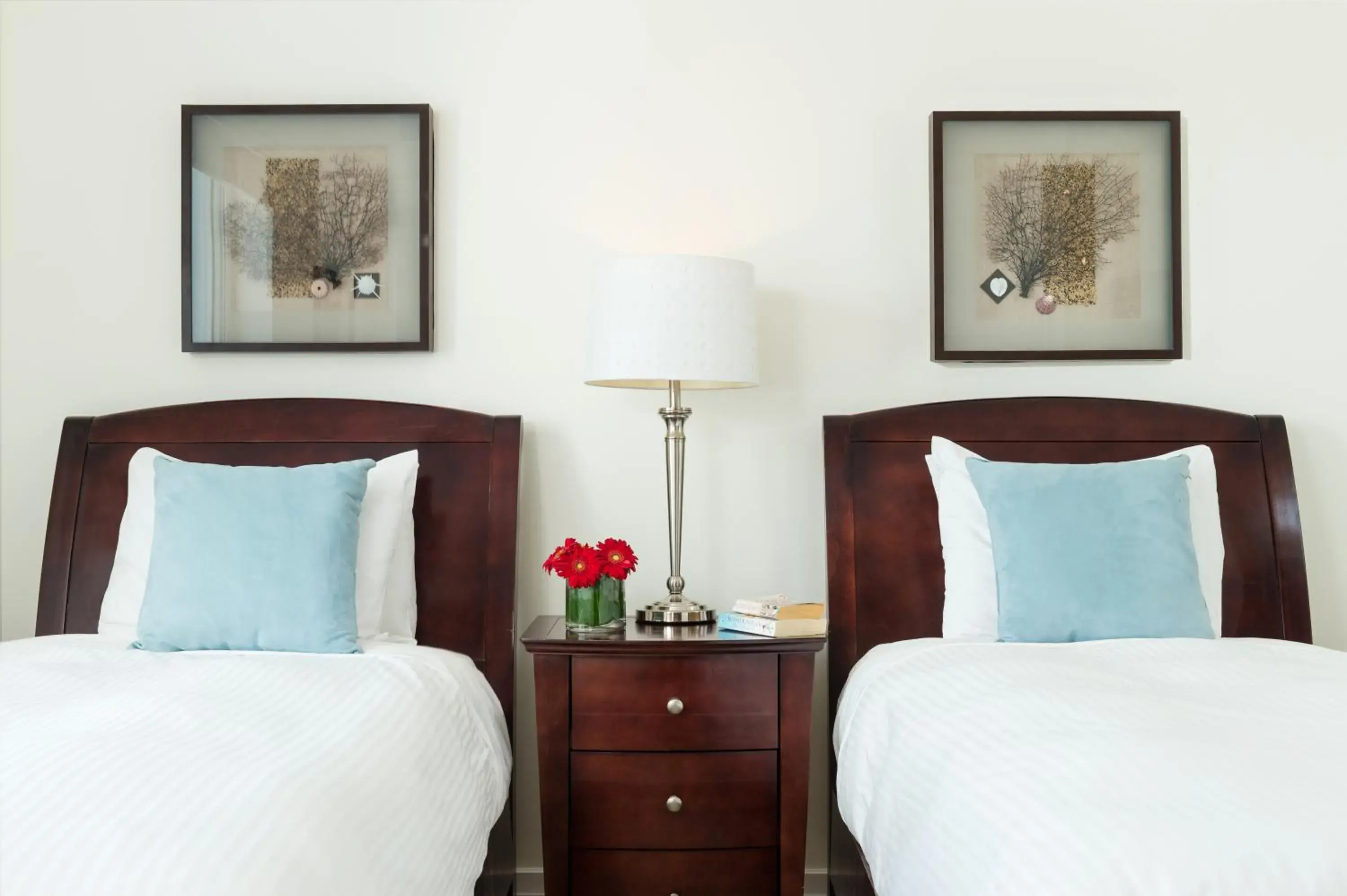 Luxury Two-Bedroom Suite - Oceanfront in West Bay Club Luxury Two-Bedroom Suite - Oceanfront in West Bay Club