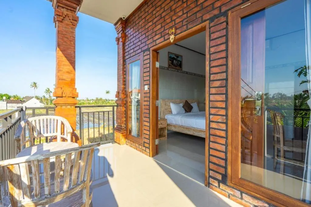 Bed in Pondok Lulik Seseh Beach