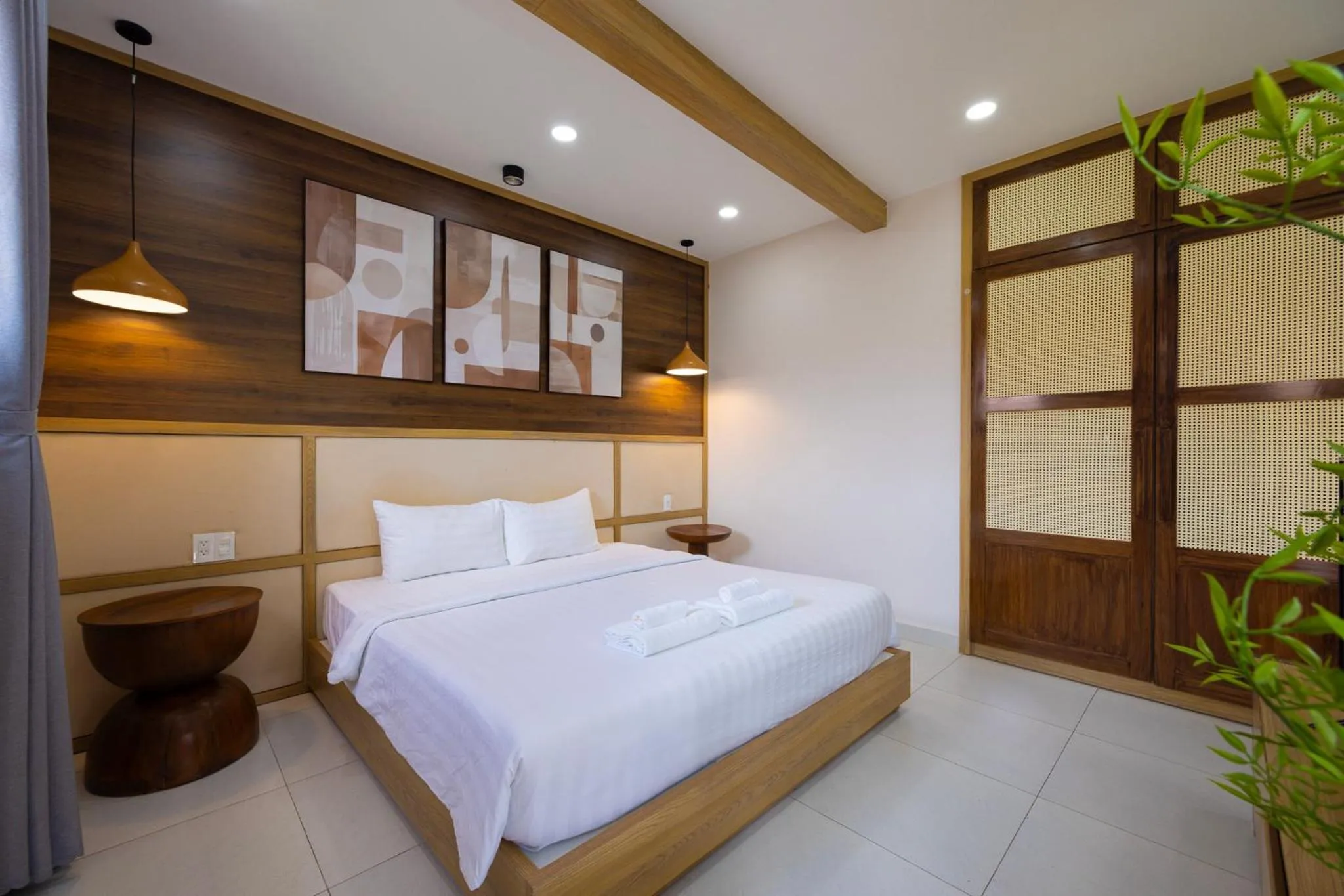 Bed in Lotus Home Cafe