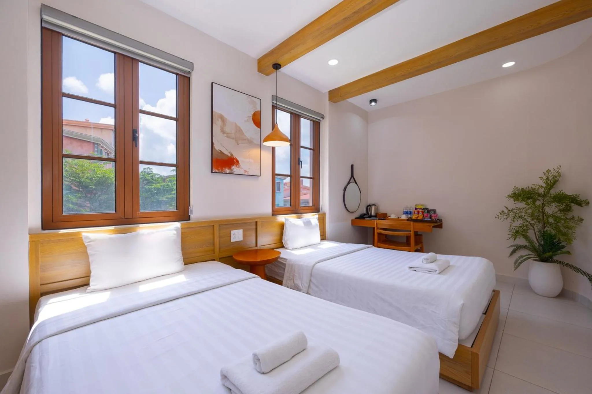 Photo of the whole room, Bed in Lotus Home Cafe