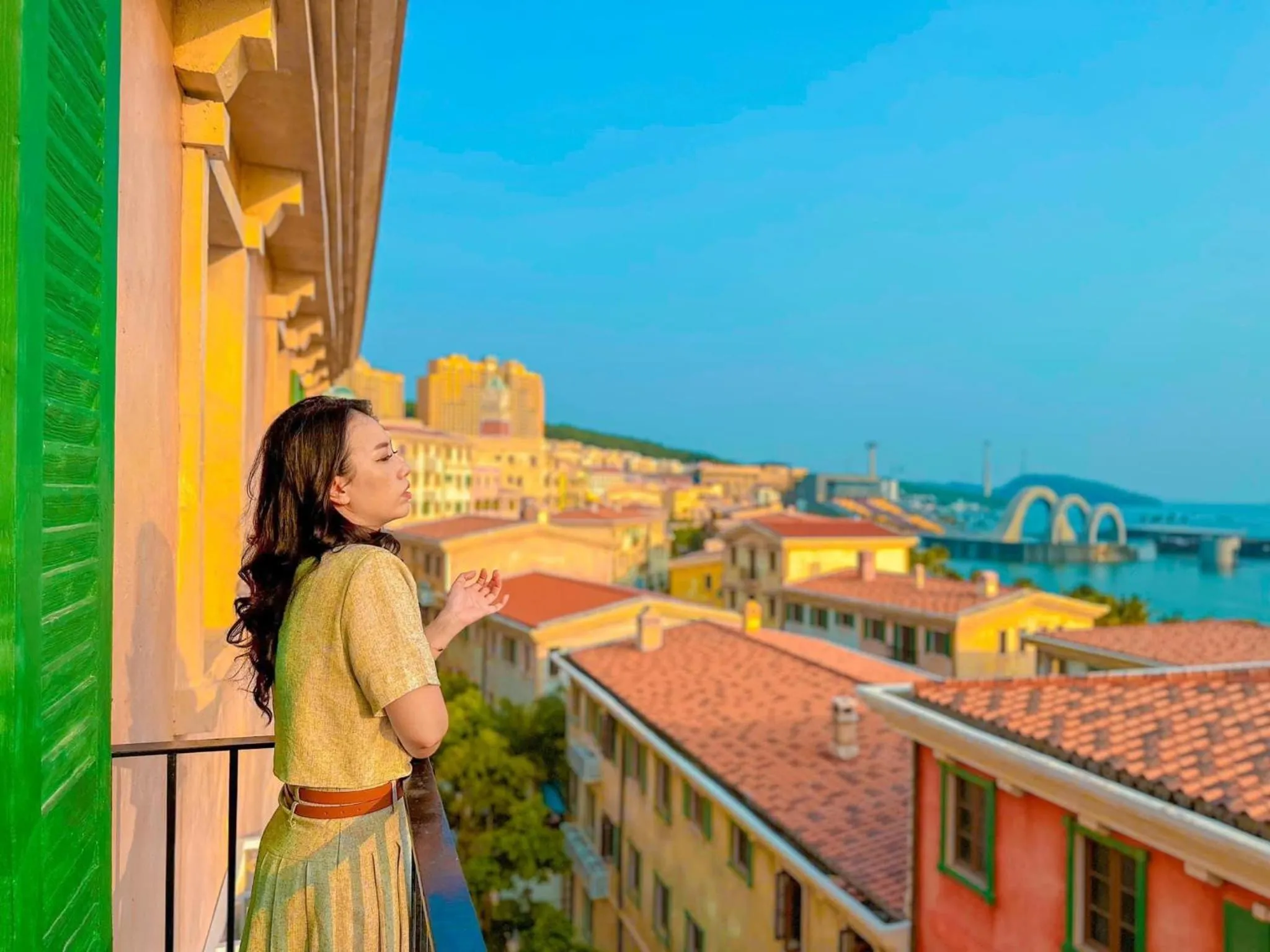 Day in Lotus Home Cafe