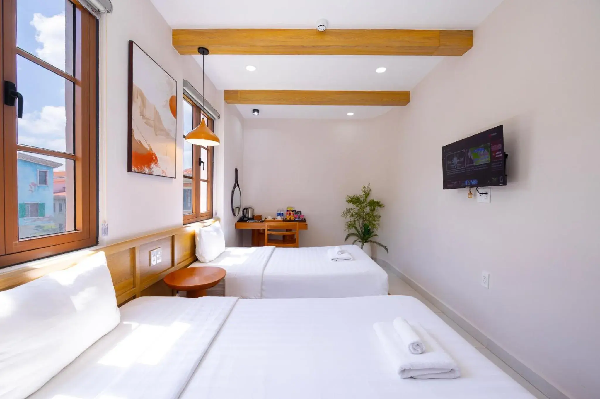 Bed in Lotus Home Cafe Bed in Lotus Home Cafe