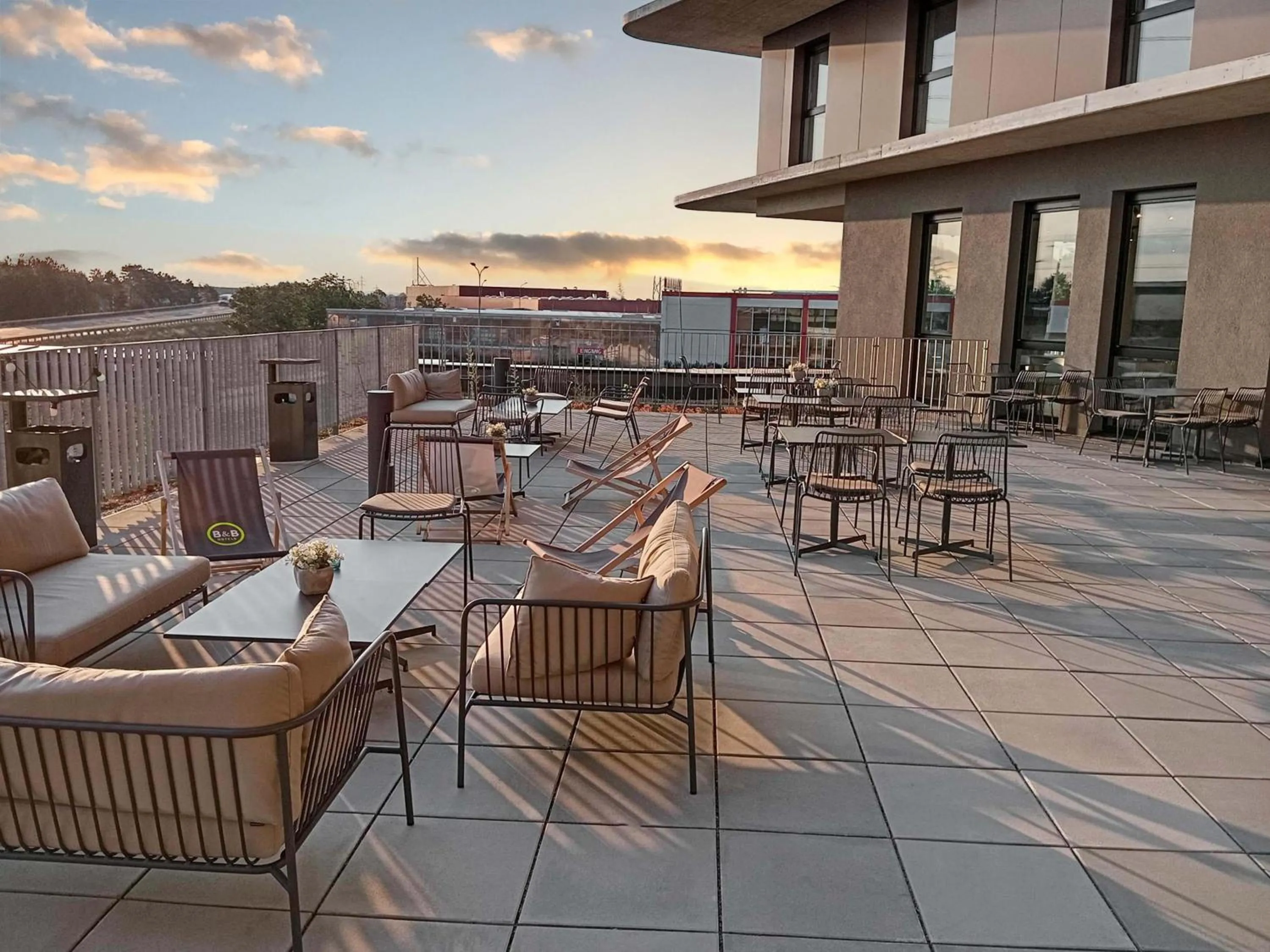 Balcony/Terrace in B&B HOTEL Wiener Neudorf
