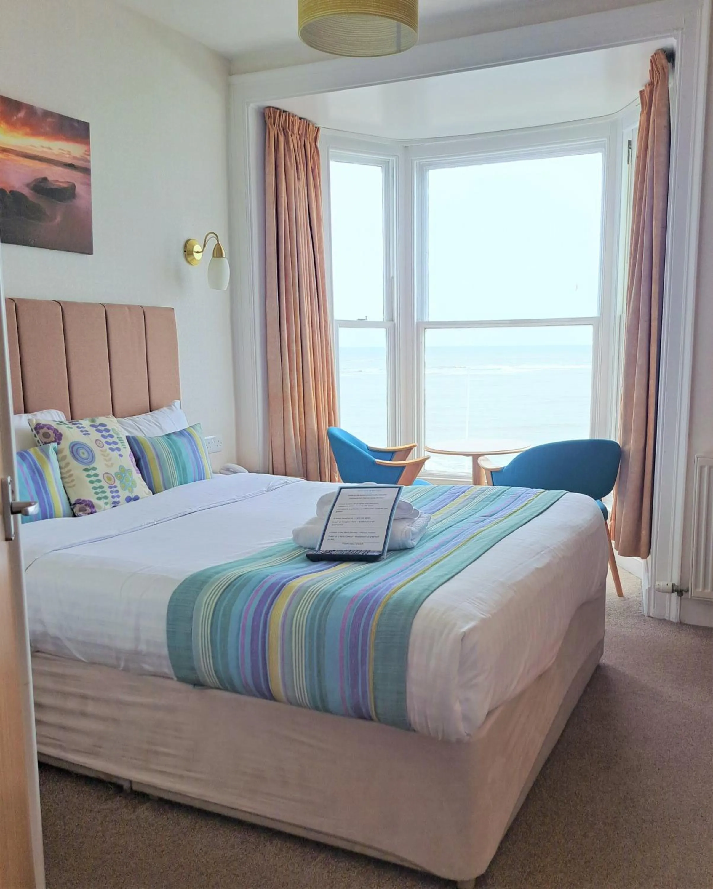 Bed in Richmond Hotel