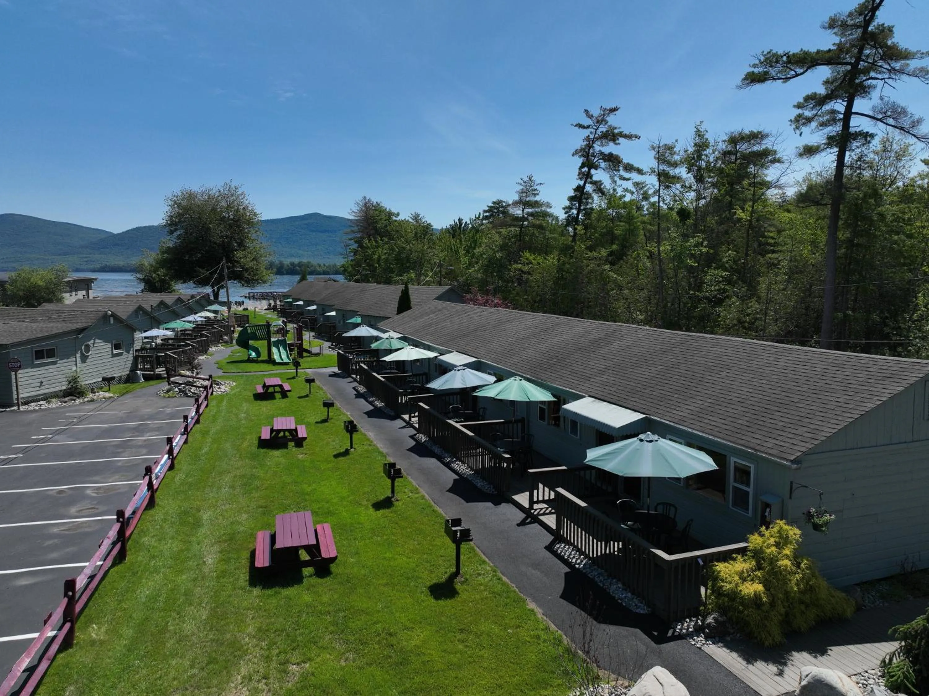 Lake George Diamond Cove Cottages, Cabins, & Hotel