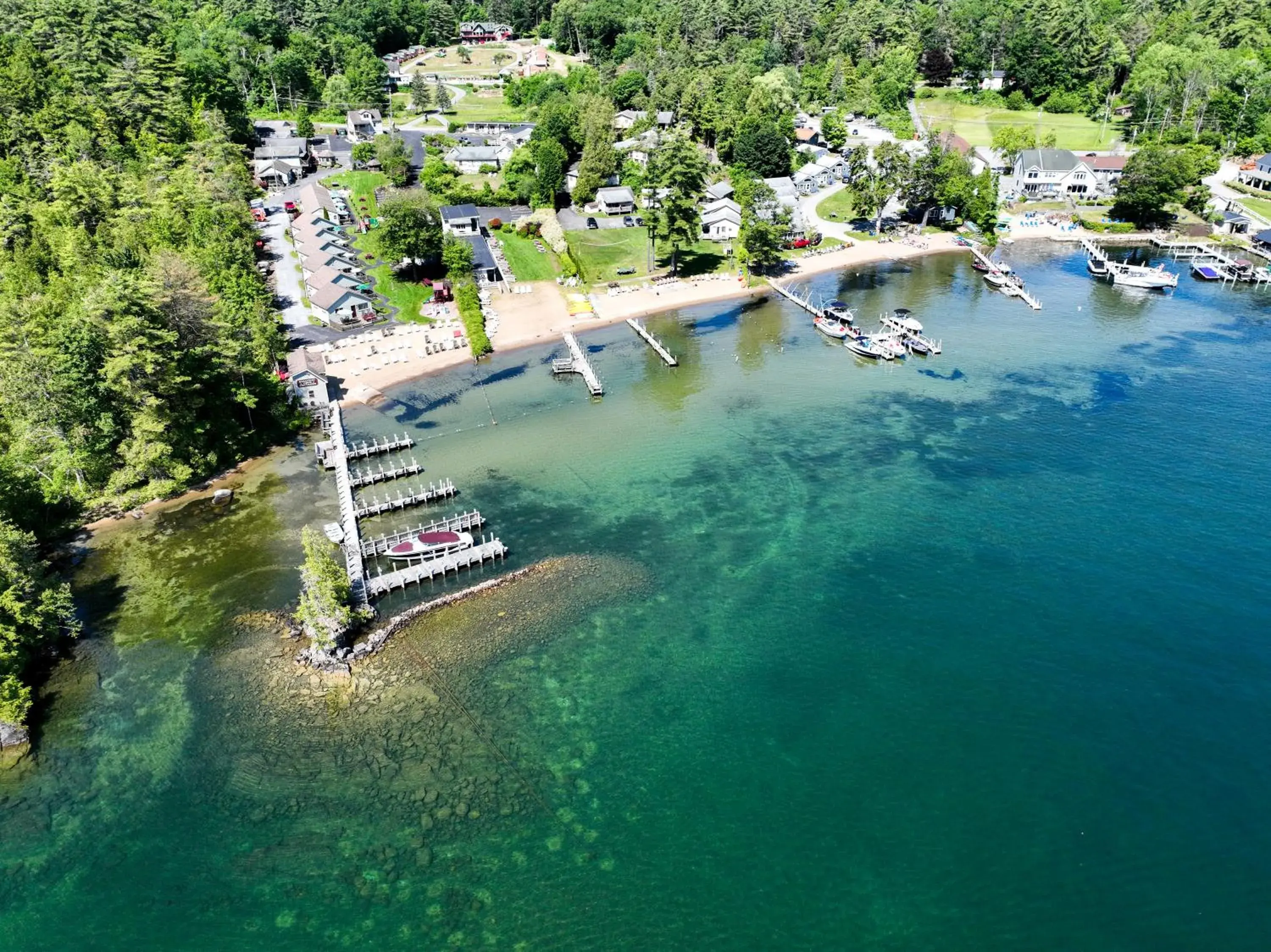 Lake George Diamond Cove Cottages, Cabins, & Hotel Lake George Diamond Cove Cottages, Cabins, & Hotel