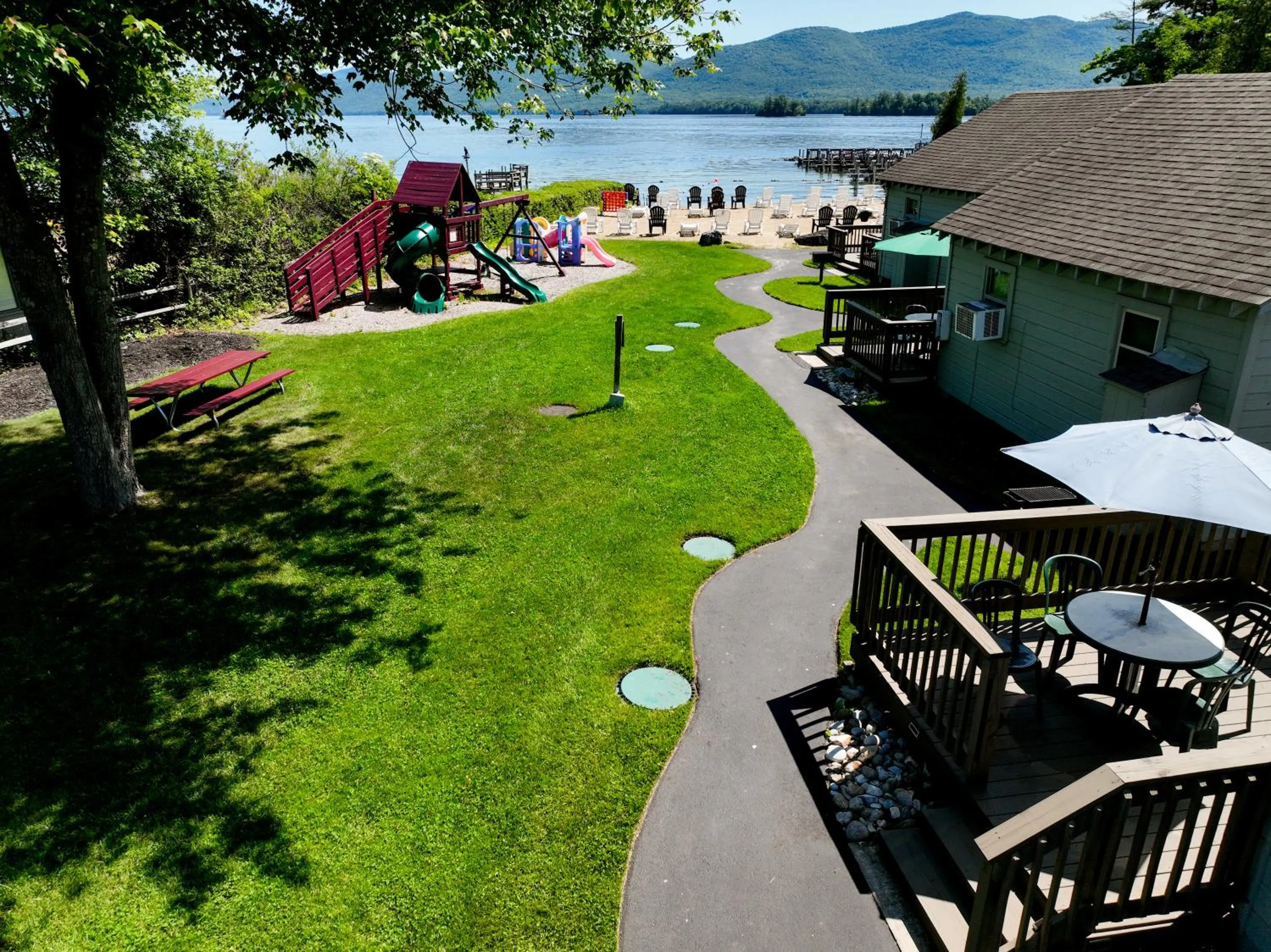 Lake George Diamond Cove Cottages, Cabins, & Hotel