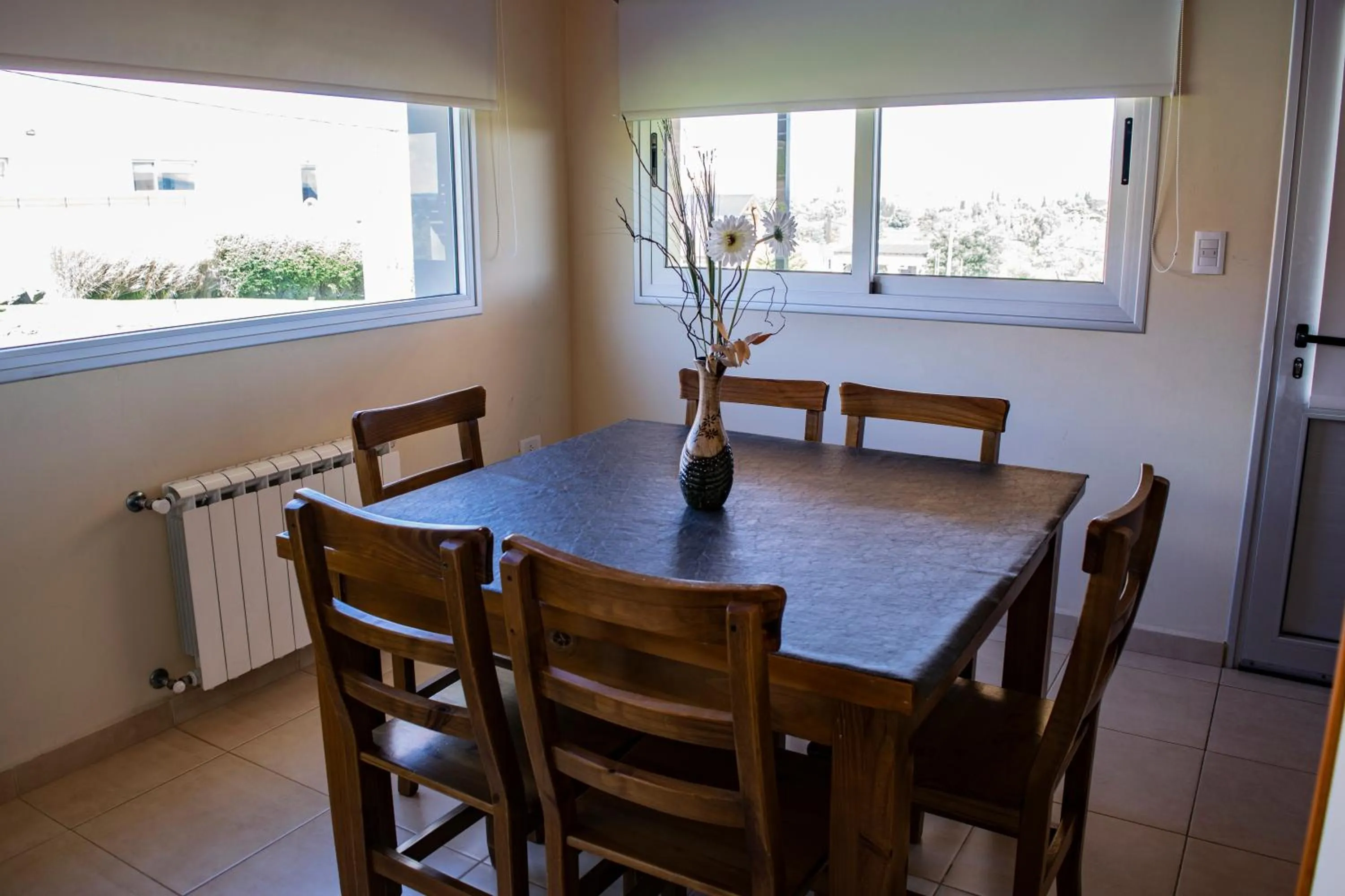 Dining area in Posada y spa Las Golondrinas