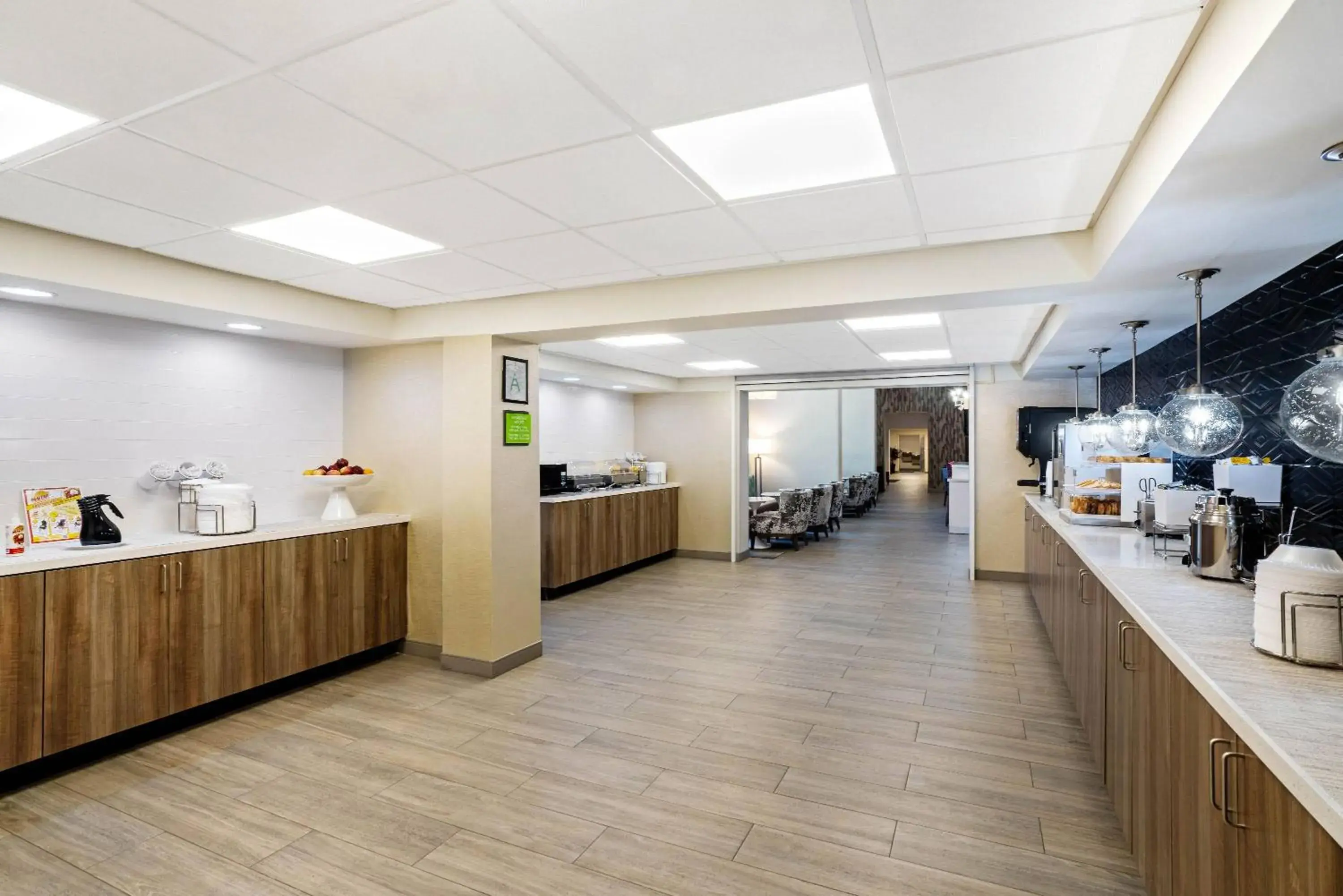 Breakfast in La Quinta by Wyndham Columbus MS Breakfast in La Quinta by Wyndham Columbus MS