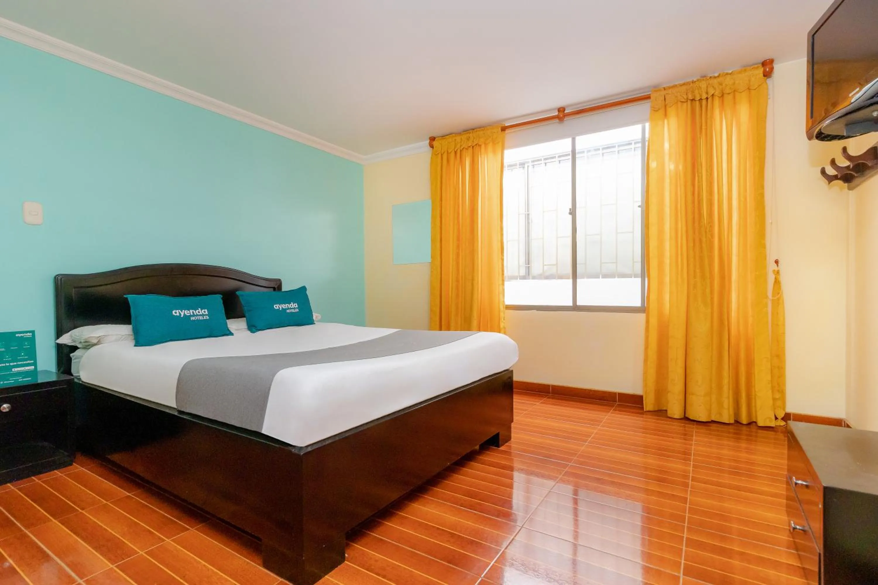 Bed in Hotel Ayenda Normandy