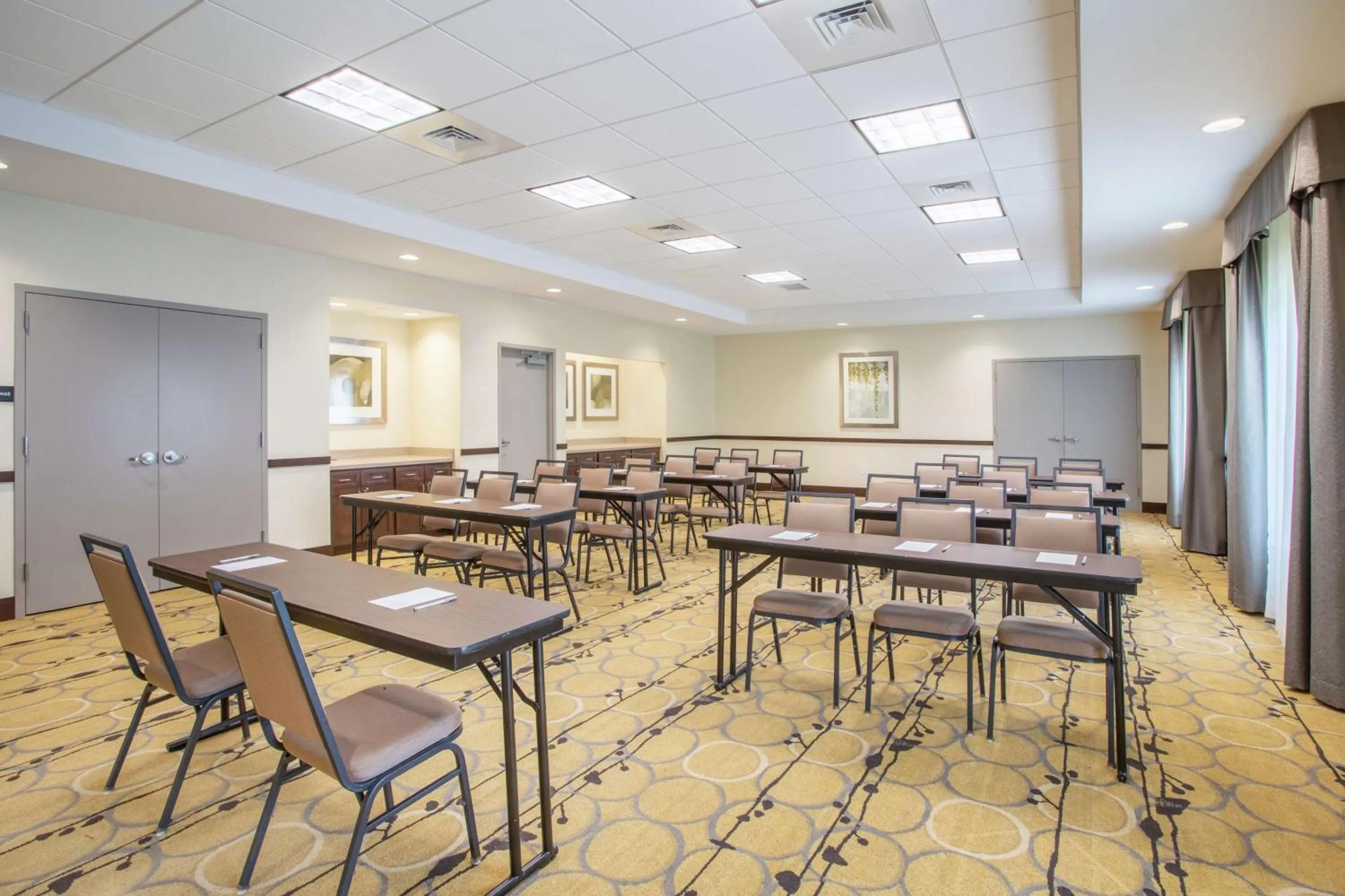 Meeting/conference room in Hampton Inn Philadelphia/Voorhees