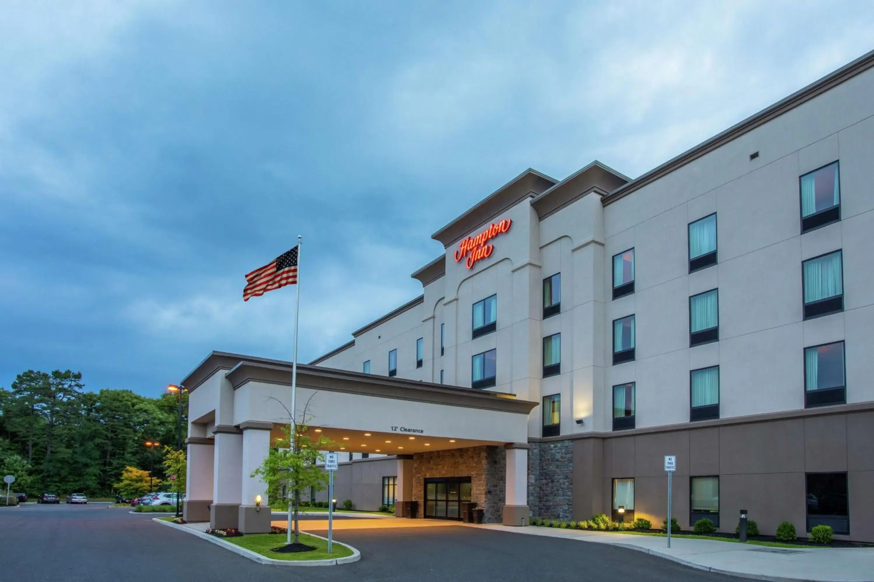 Property building in Hampton Inn Philadelphia/Voorhees Property building in Hampton Inn Philadelphia/Voorhees