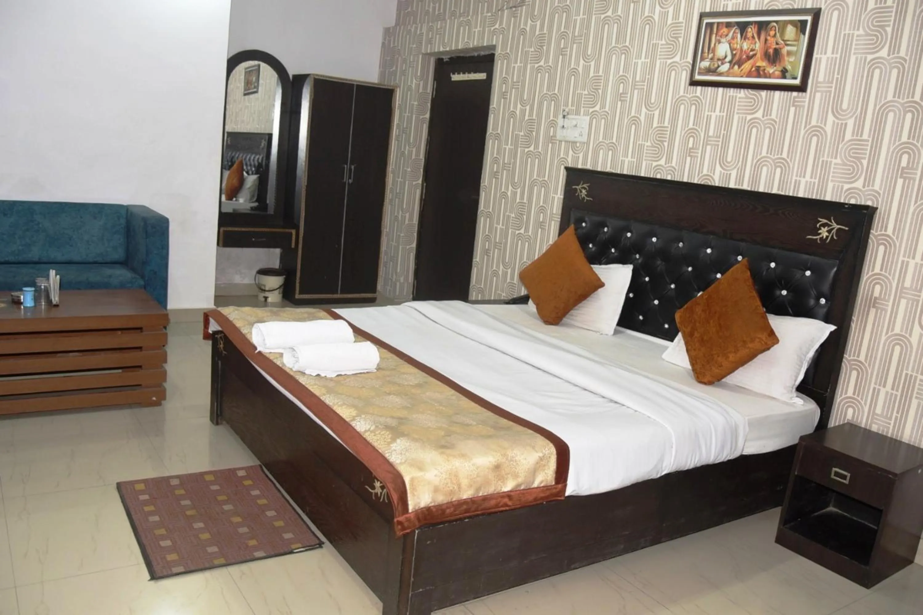 Bed in Hotel Udika Palace