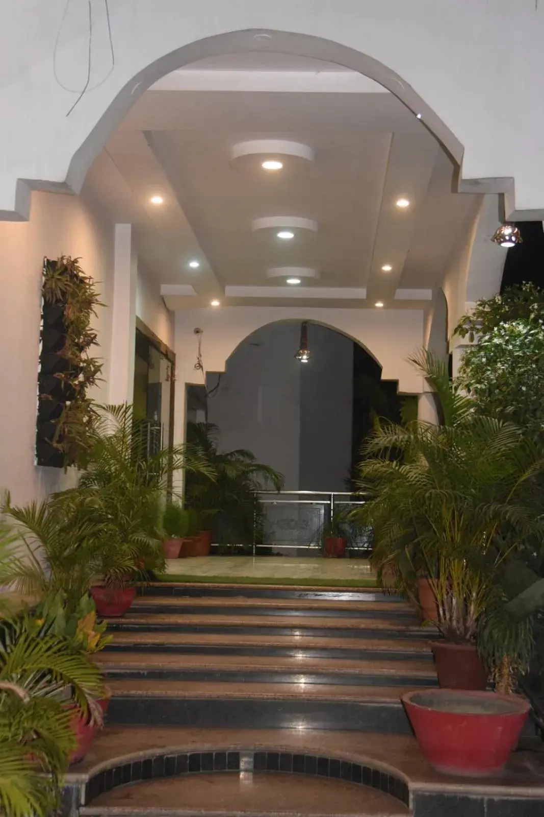 Facade/entrance in Hotel Udika Palace Facade/entrance in Hotel Udika Palace