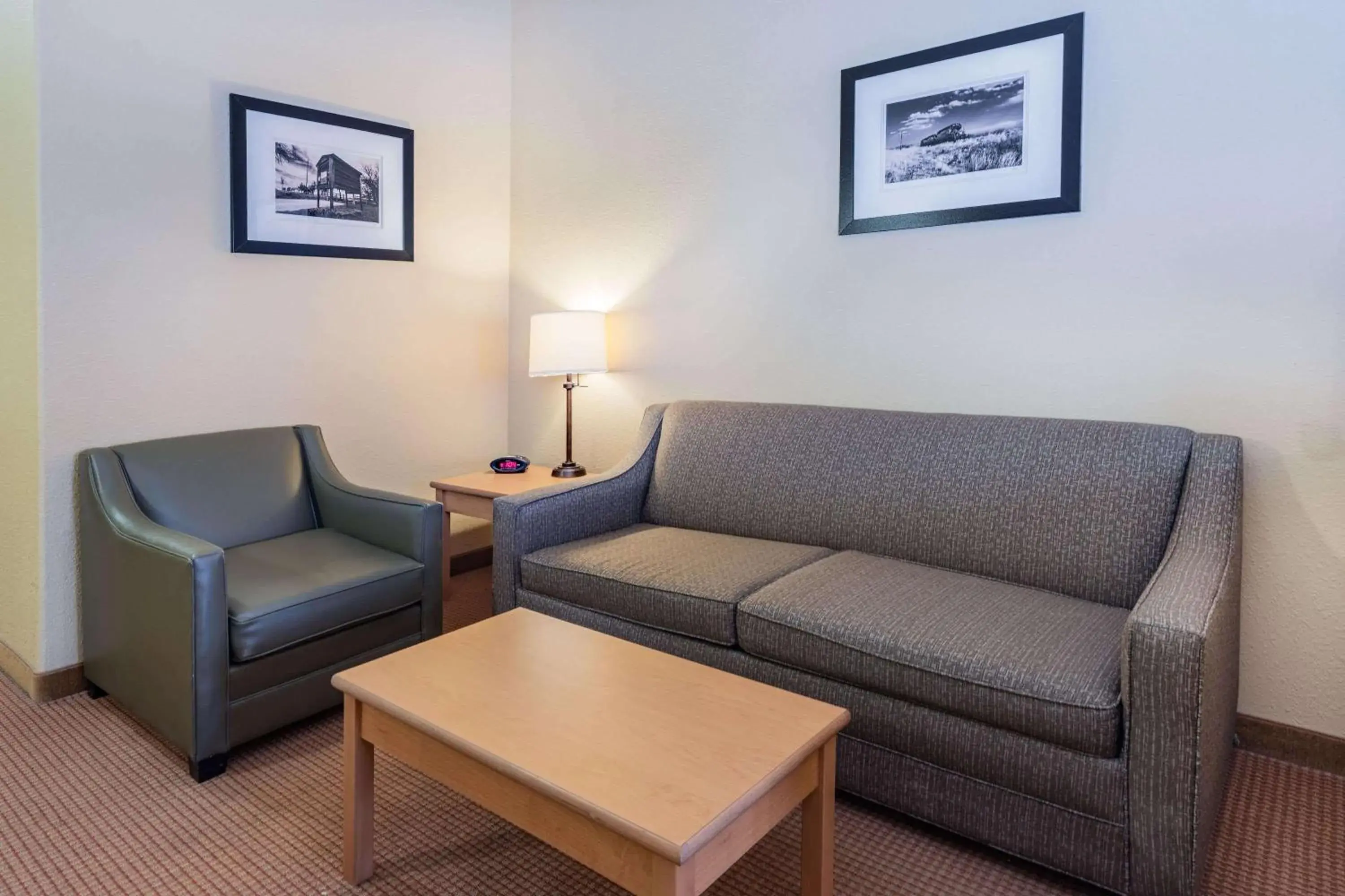 Bed in Baymont by Wyndham Cuero Bed in Baymont by Wyndham Cuero