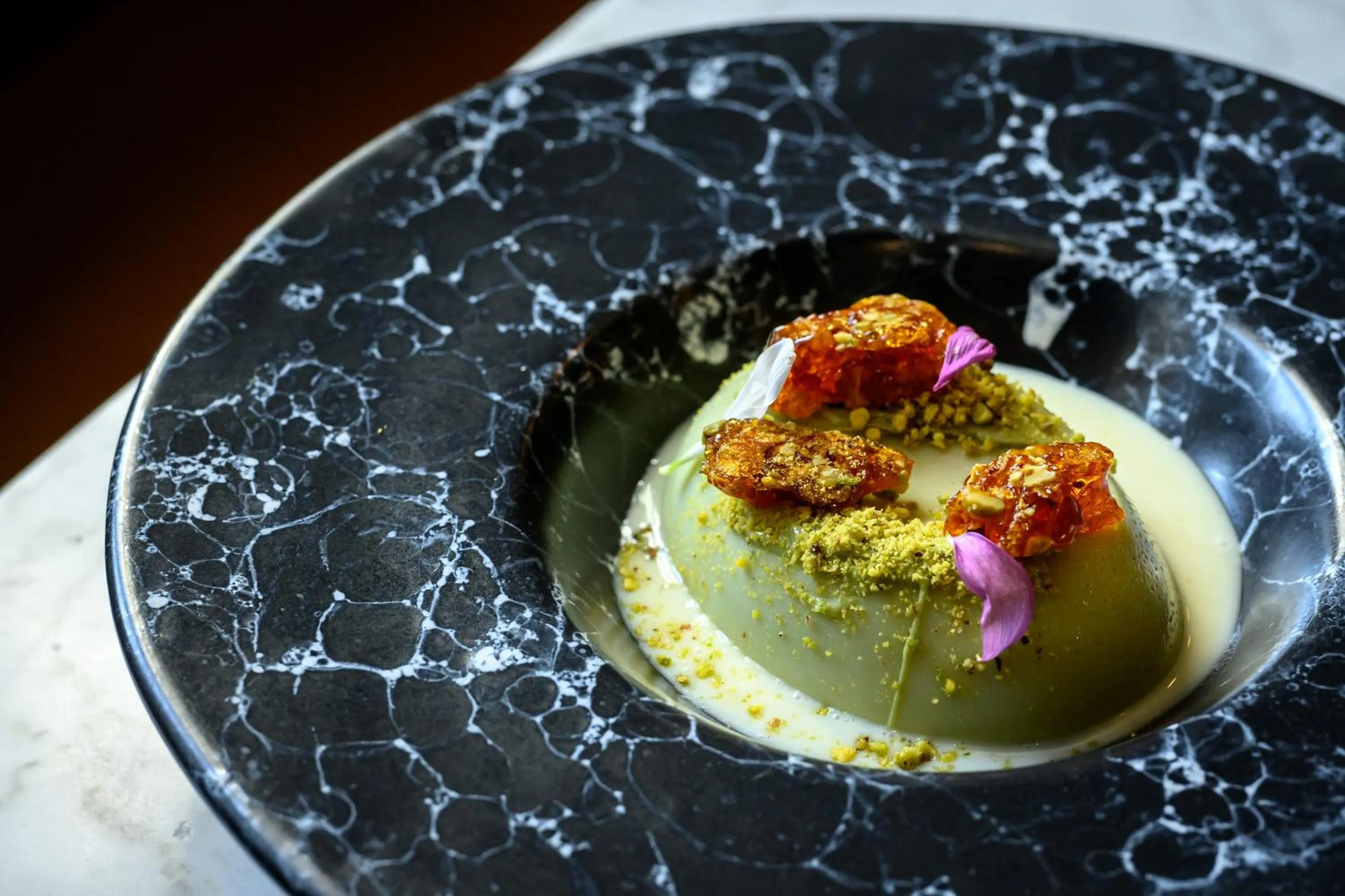 Restaurant/places to eat in XVI Suites - Adults Only