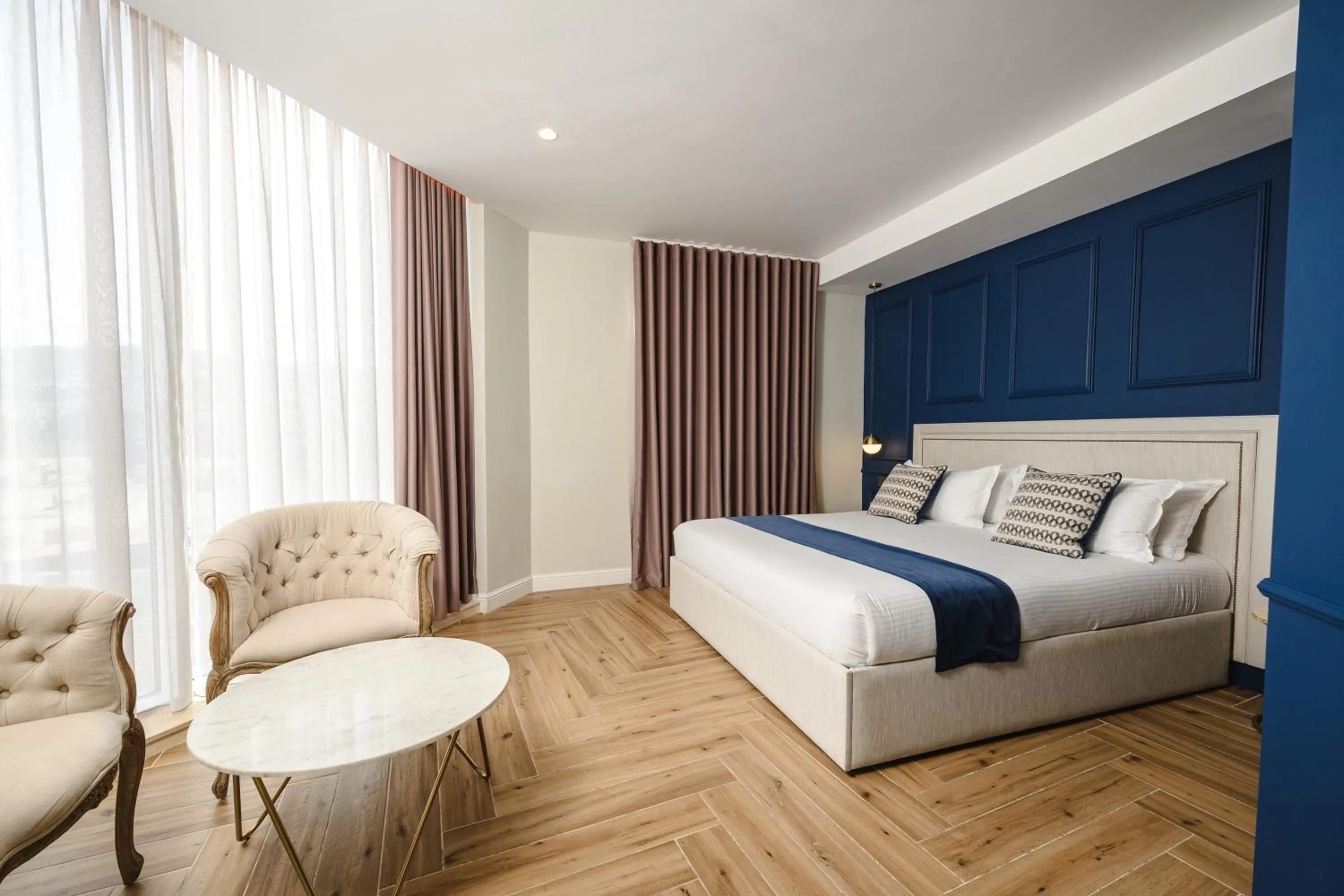 Bedroom, Bed in XVI Suites - Adults Only